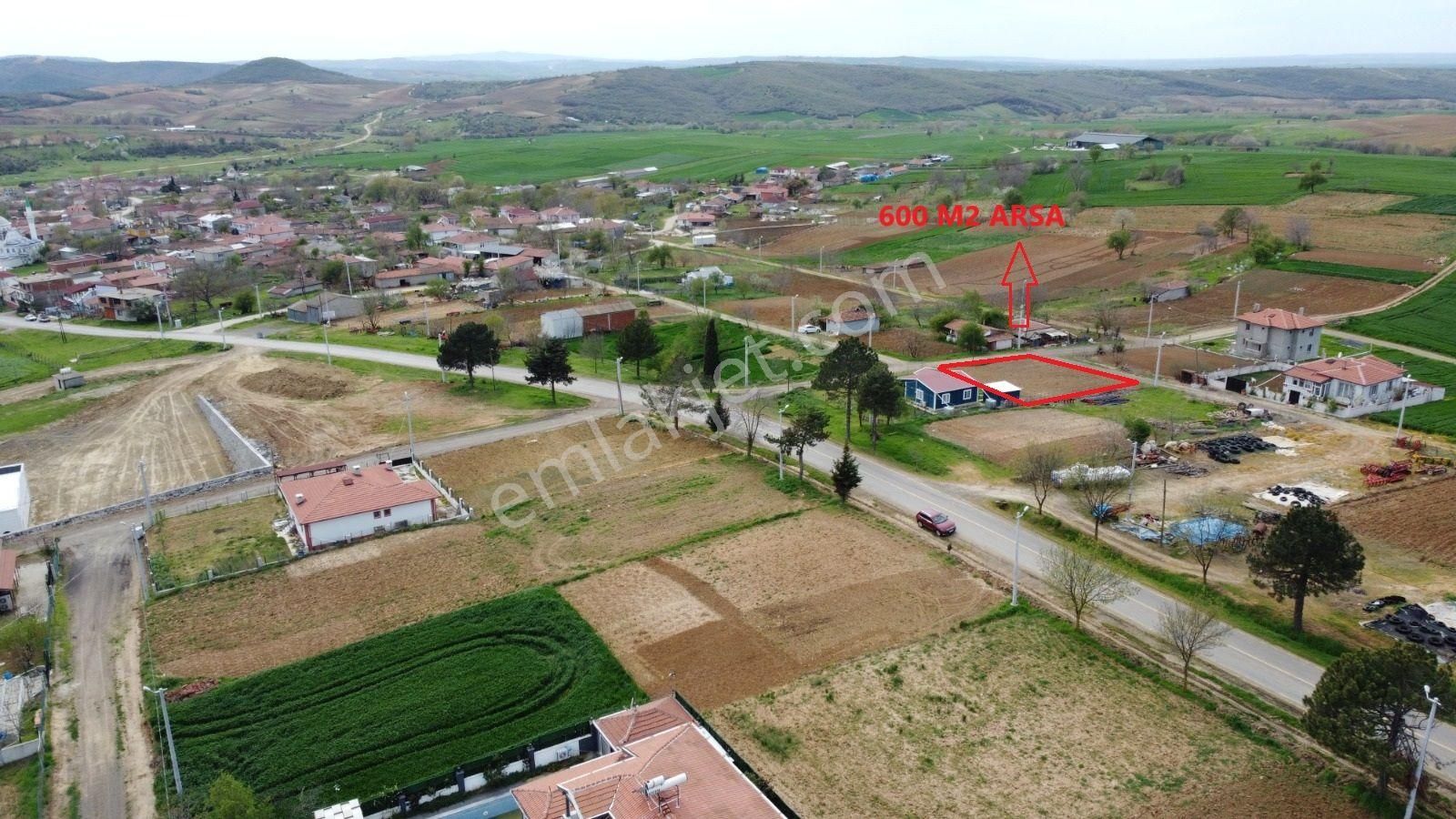 Tekirdağ Süleymanpaşa Ferhadanlı'da 600 M2 Müstakil Arsa