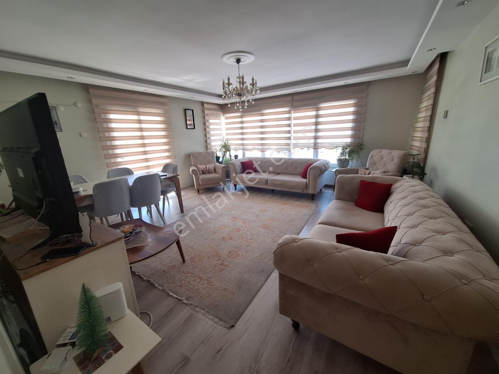 Altıntaş İnönü Caddesinde Deniz Manzaralı 3+1 Doğalgazlı - Görsel 20