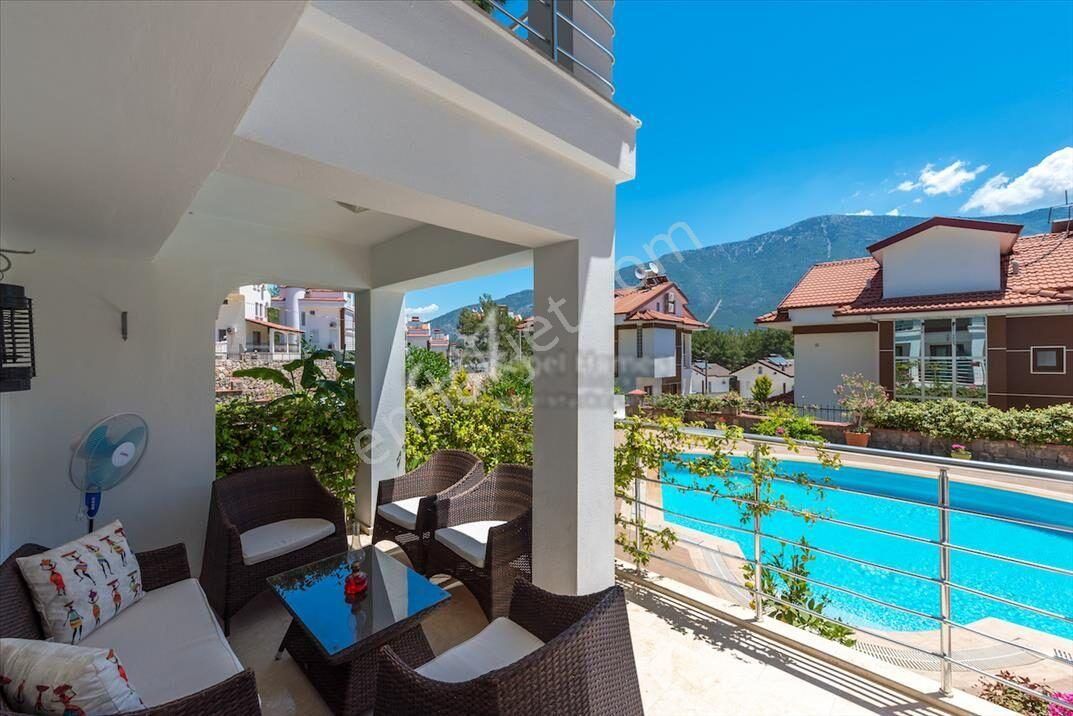 Hisarönü'nün En Güzel Lokasyonundan Satılık 4 Odalı Villa - Görsel 6