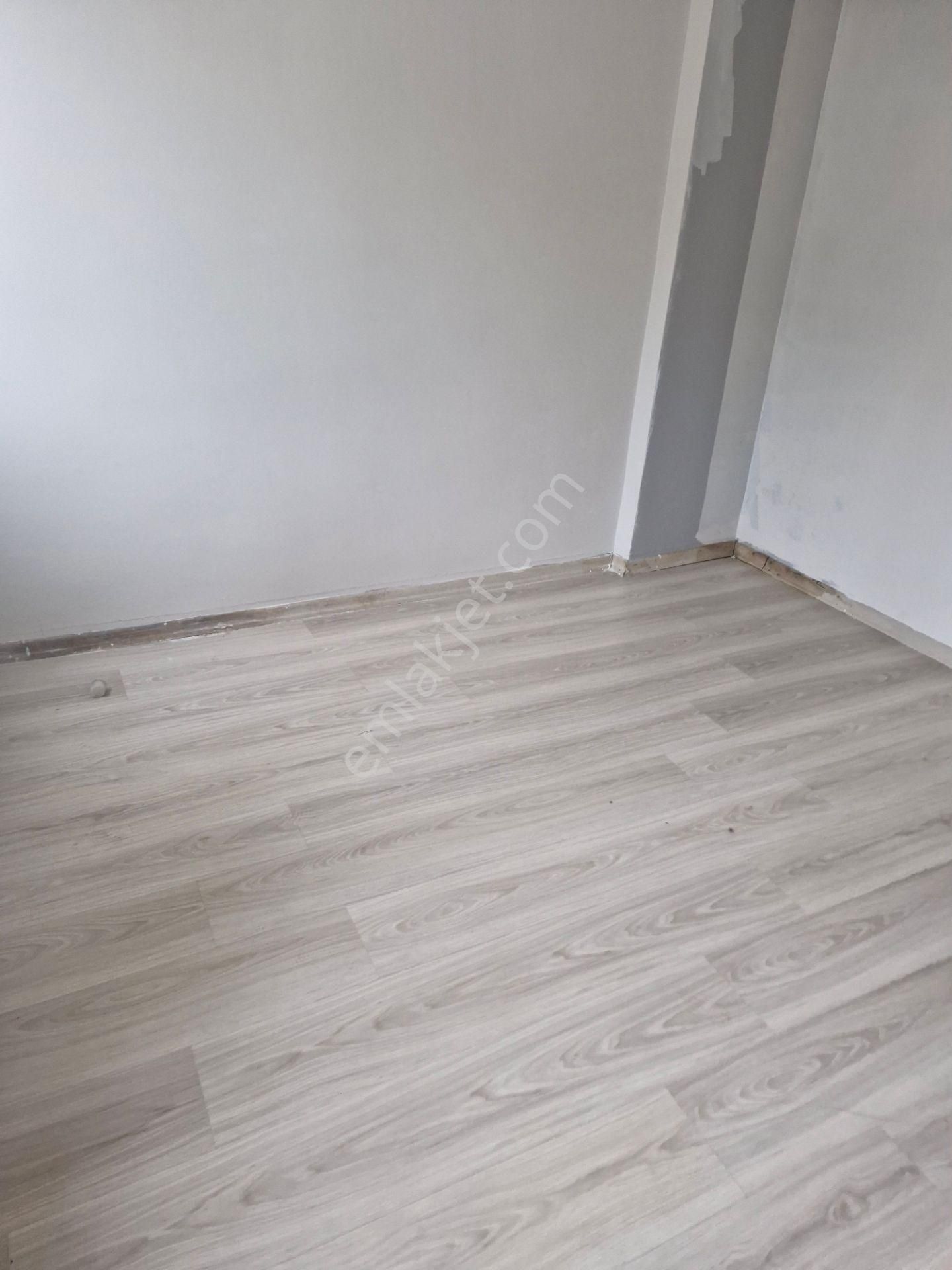 Akşenden Fatih Çapa Odabaşı Hacı Zihni 4.son Kat 2+1 Satılık Daire - Görsel 5