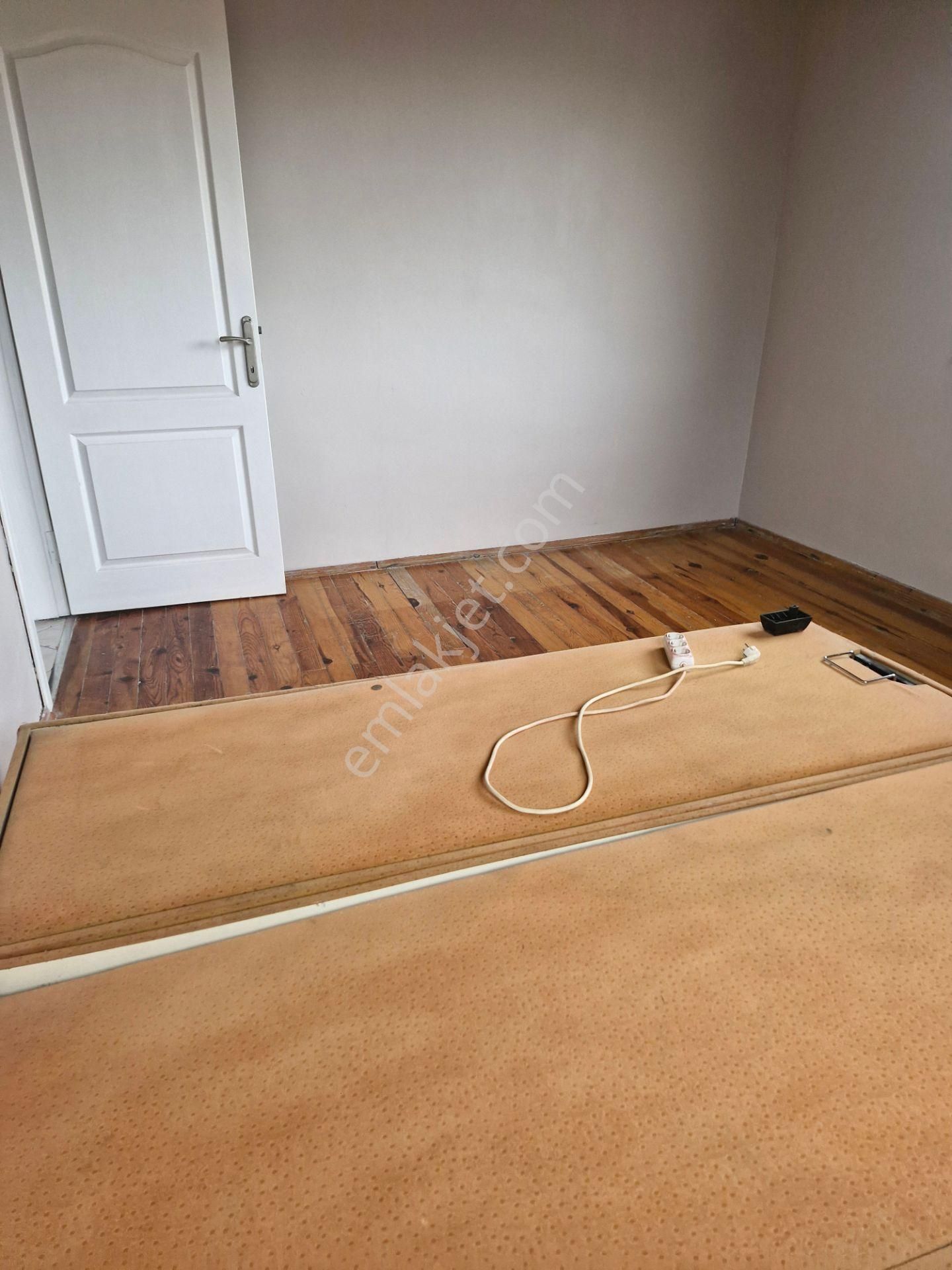 Akşenden Fatih Çapa Odabaşı Hacı Zihni 4.son Kat 2+1 Satılık Daire - Görsel 19