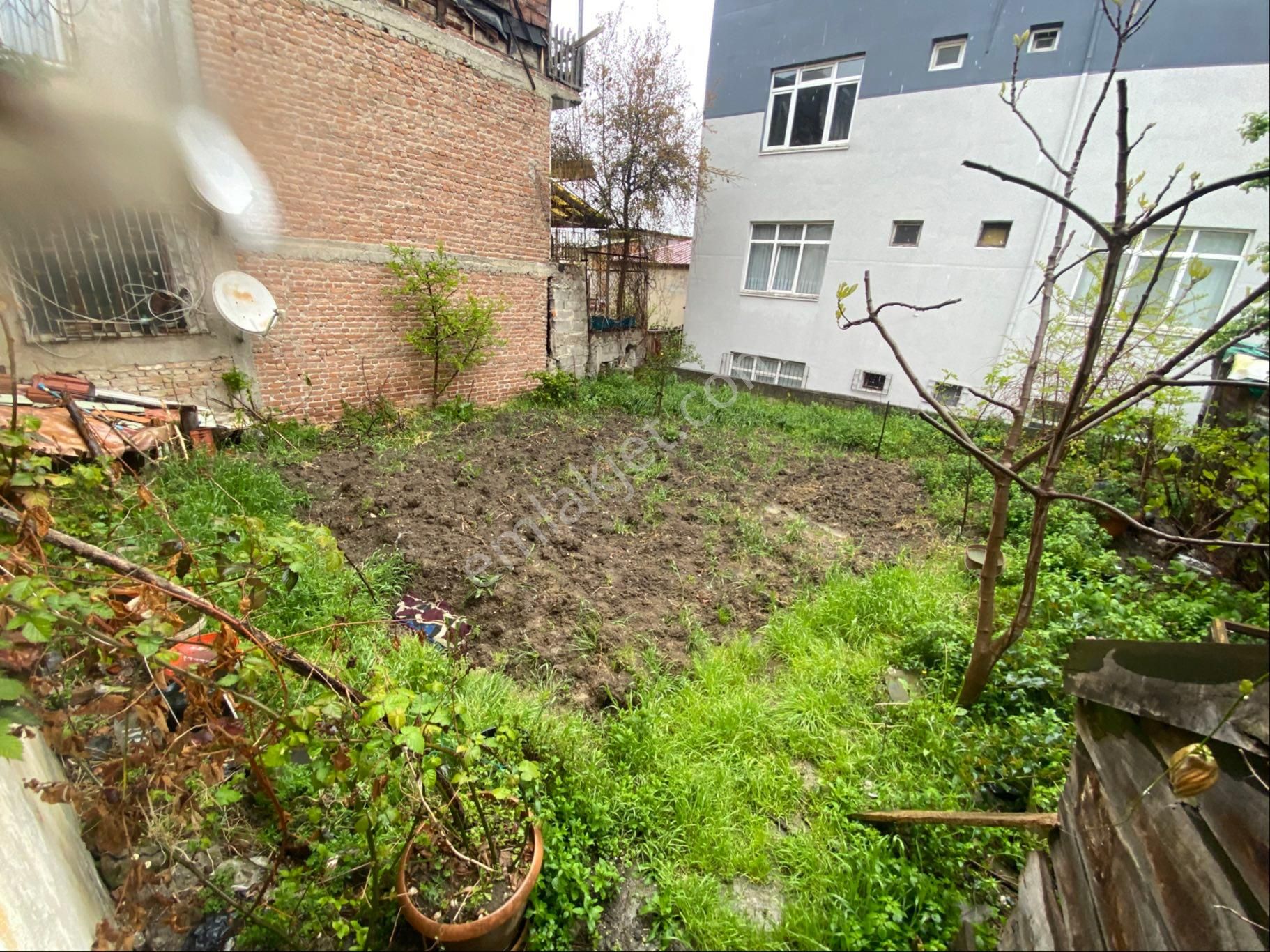 Lider Gayrimenkul'den Reşadiye Mh. 180m2 Arsa İçinde 2 Katlı Müstakil Bina - Görsel 6