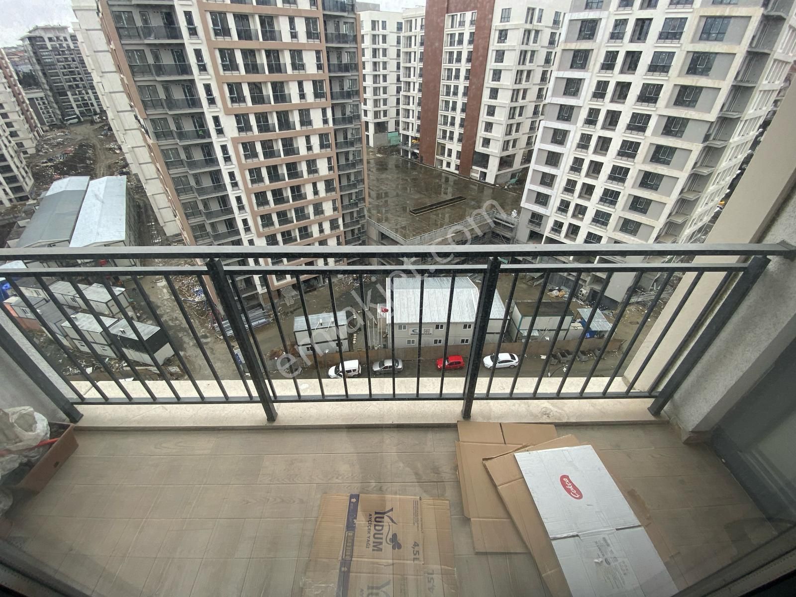 Bağlarbaşı Mah. 7/b Vadi Evleri 6.kısımda 3+1 Satılık 118m2 10.arakat Çift Balkonlu Site İçi Daire - Görsel 3