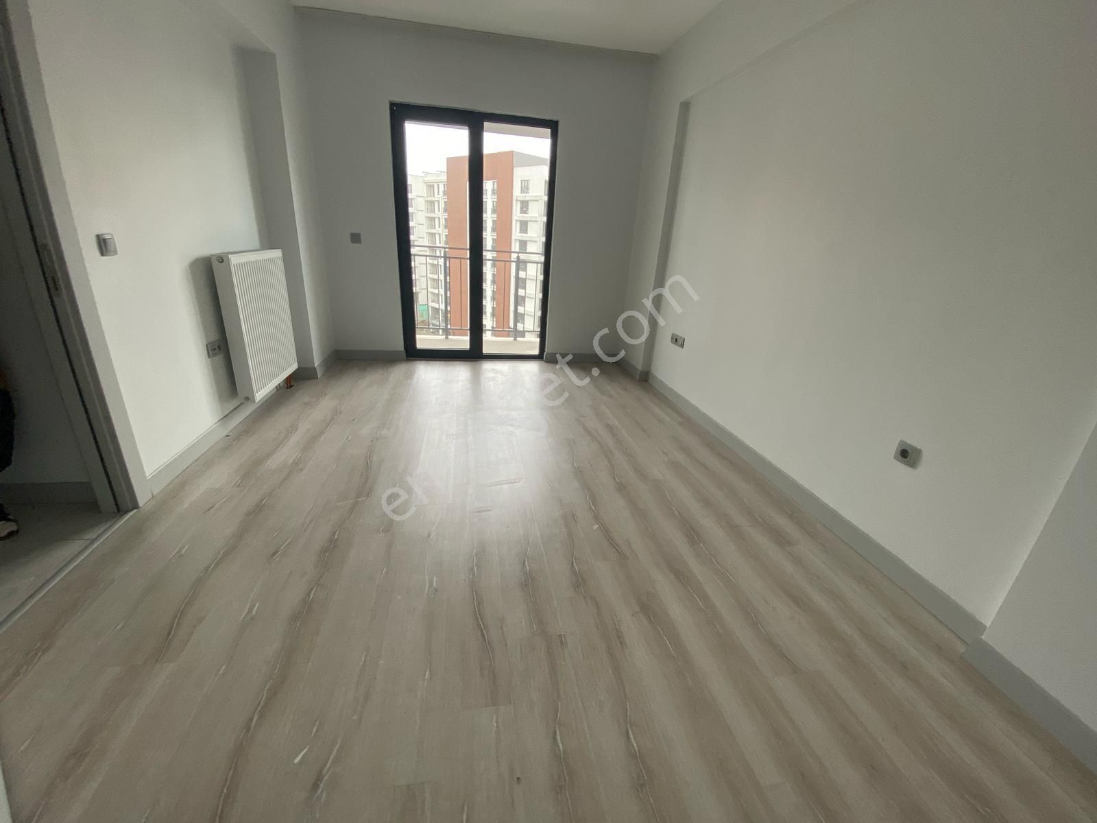 Bağlarbaşı Mah. 7/b Vadi Evleri 6.kısımda 3+1 Satılık 118m2 10.arakat Çift Balkonlu Site İçi Daire - Görsel 16