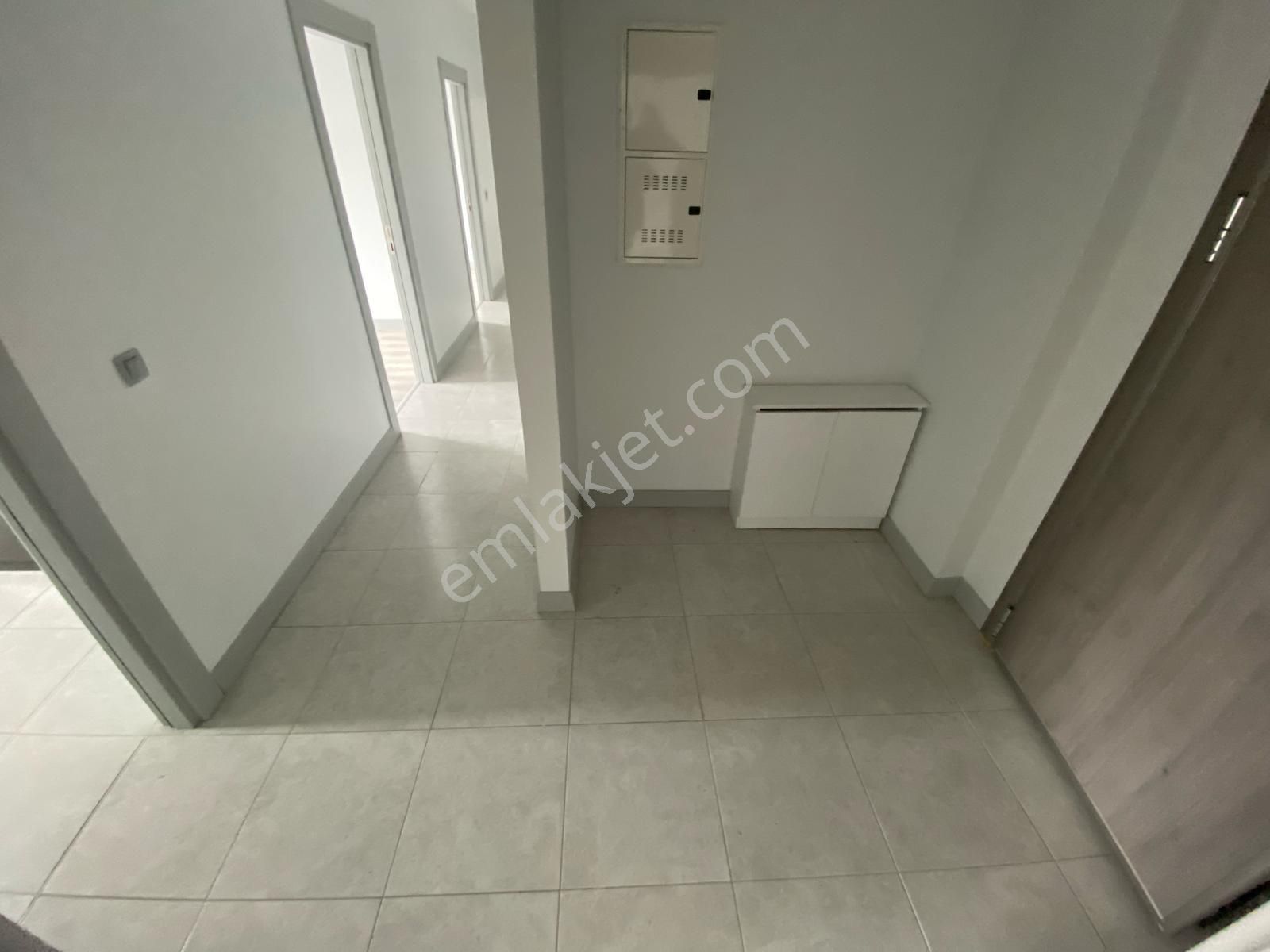 Bağlarbaşı Mah. 7/b Vadi Evleri 6.kısımda 3+1 Satılık 118m2 10.arakat Çift Balkonlu Site İçi Daire - Görsel 6