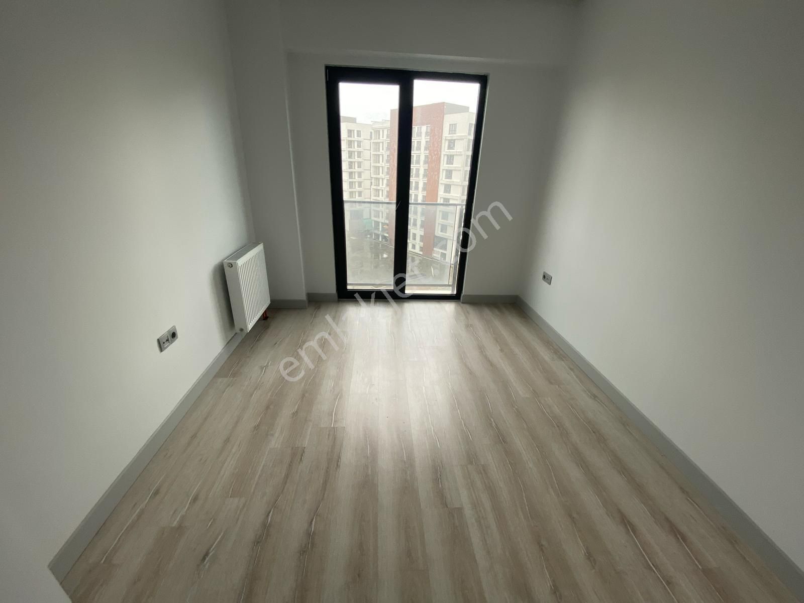 Bağlarbaşı Mah. 7/b Vadi Evleri 6.kısımda 3+1 Satılık 118m2 10.arakat Çift Balkonlu Site İçi Daire - Görsel 8