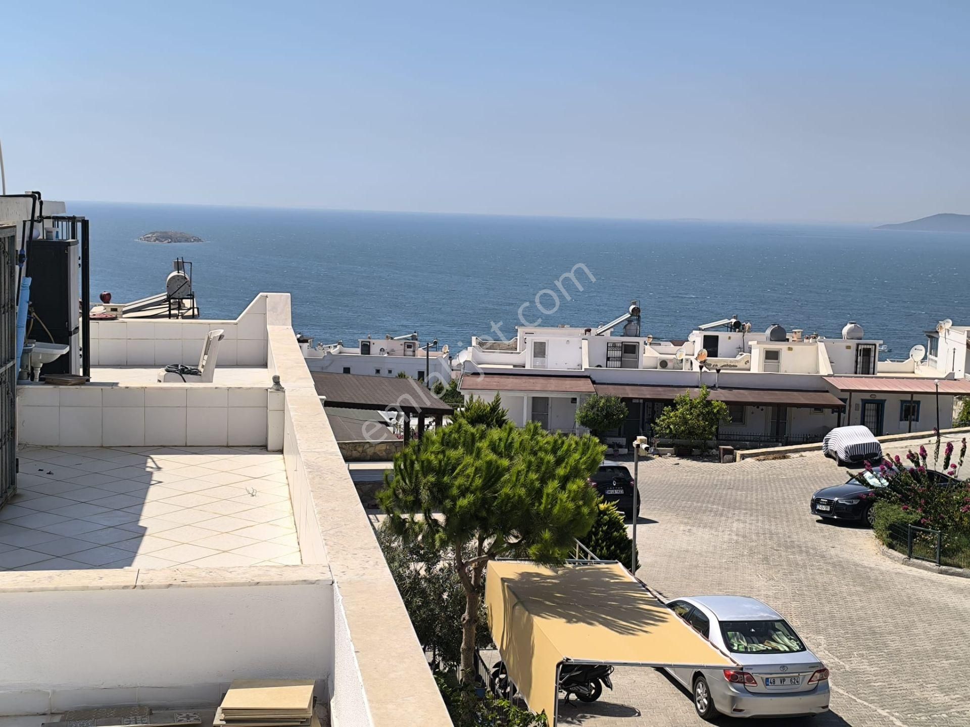 Gültan Sitesinde Deniz Manzaralı Dubleks 3+1 Villa - Görsel 3