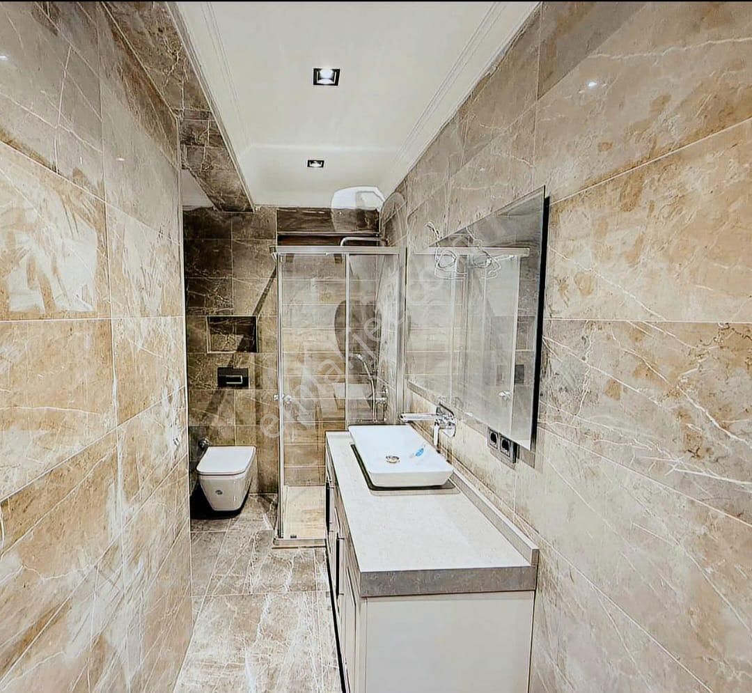 Azizoğlu Gayrimenkulden Üsküdar Salacakta Ultura Lüks Dublex 3+1 - Görsel 25