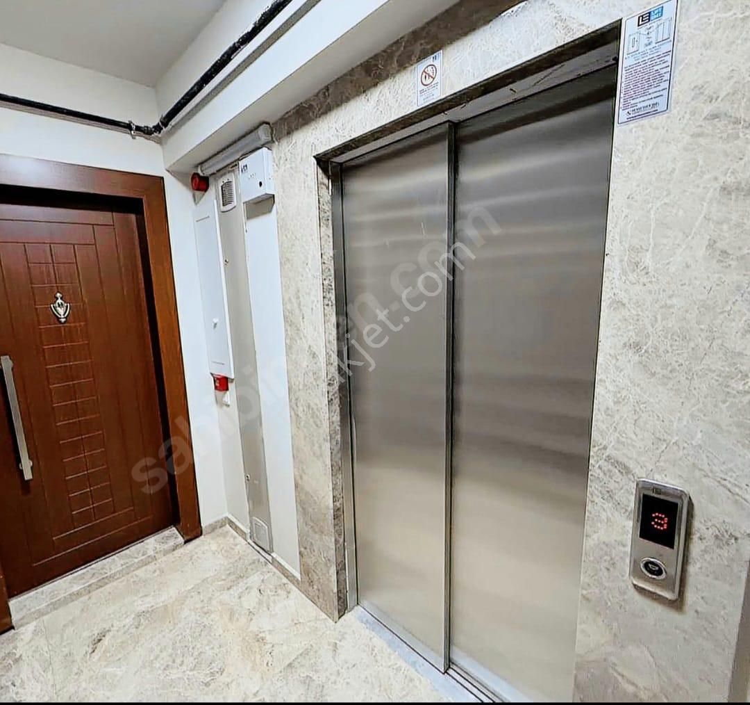 Azizoğlu Gayrimenkulden Üsküdar Salacakta Ultura Lüks Dublex 3+1 - Görsel 21