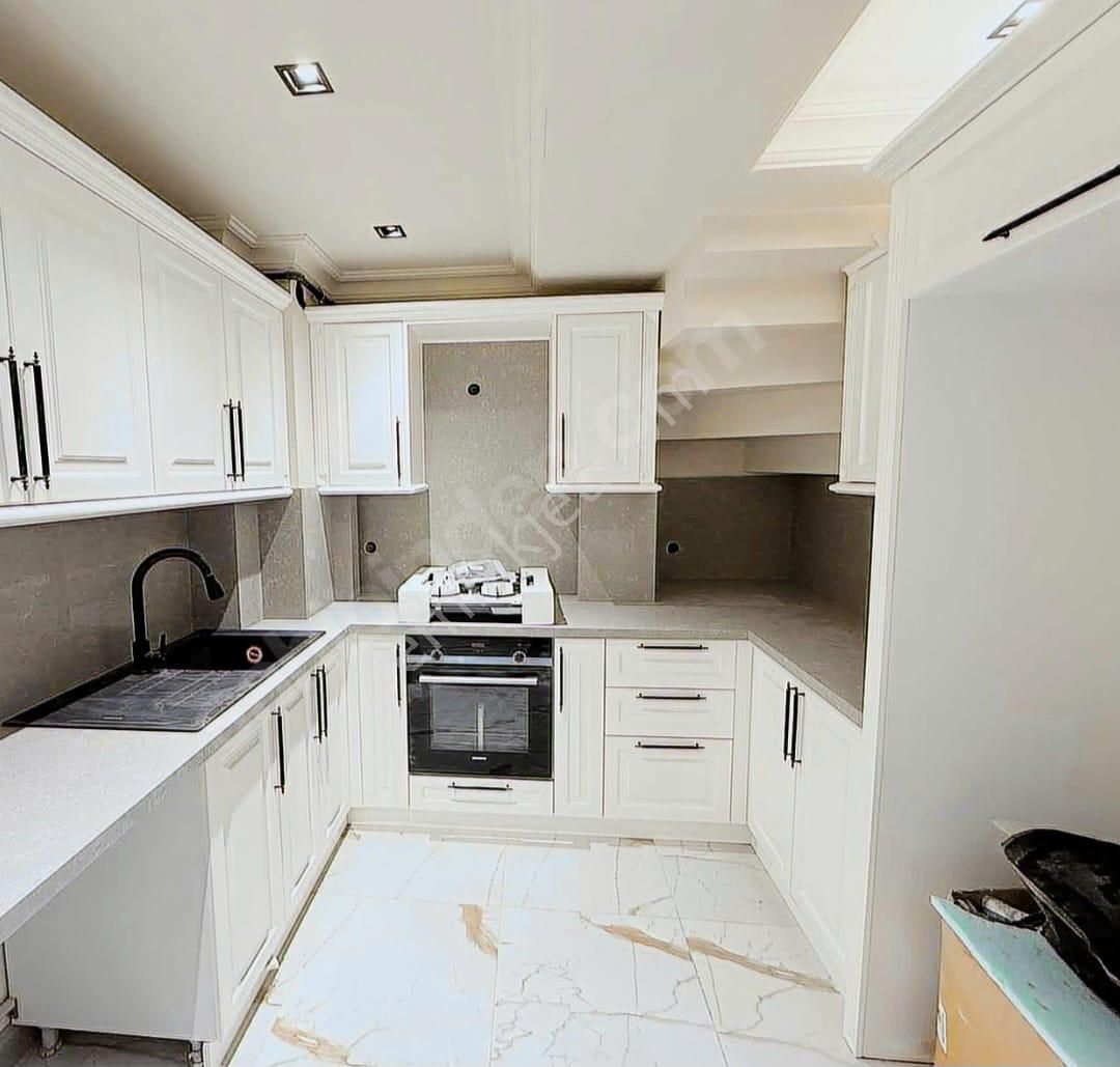 Azizoğlu Gayrimenkulden Üsküdar Salacakta Ultura Lüks Dublex 3+1 - Görsel 8