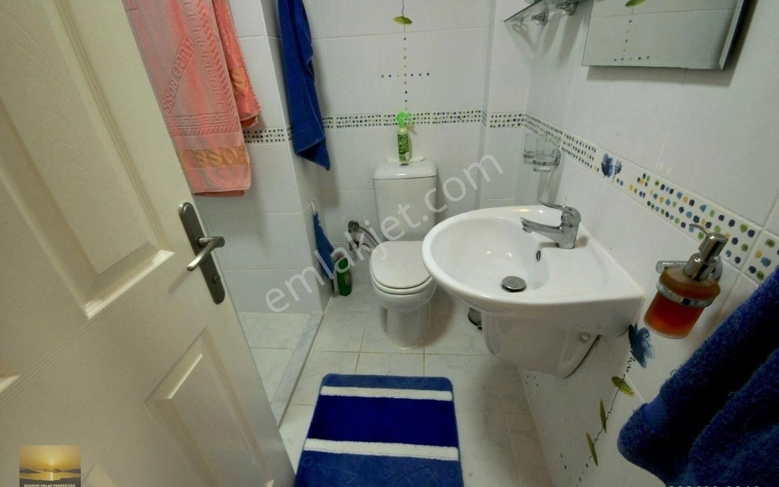 Özel Plajlı Sitede Bakımlı Lüks 2banyolu Daire Dekorlu Ön Blokta Denize Yakın Yazlık Ev - Görsel 23