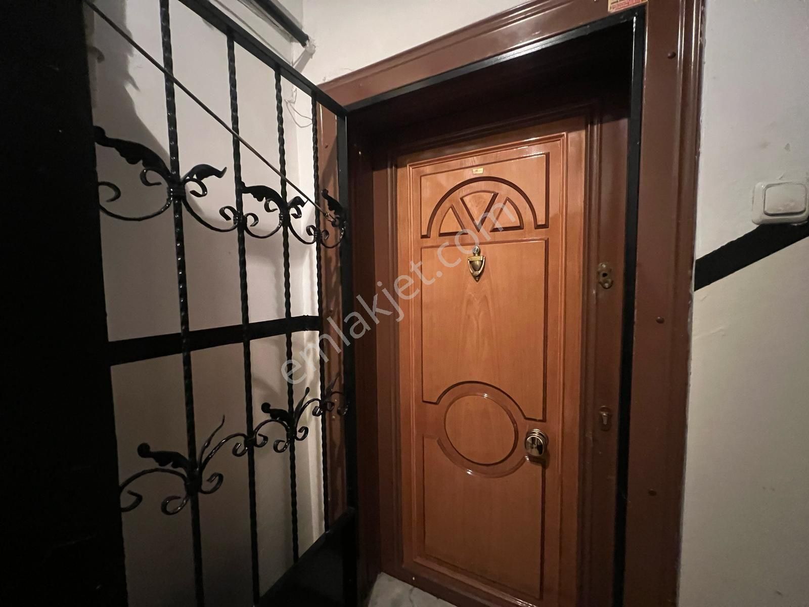 Üçkardeşler Emlakta Satılık Daire Göngüren