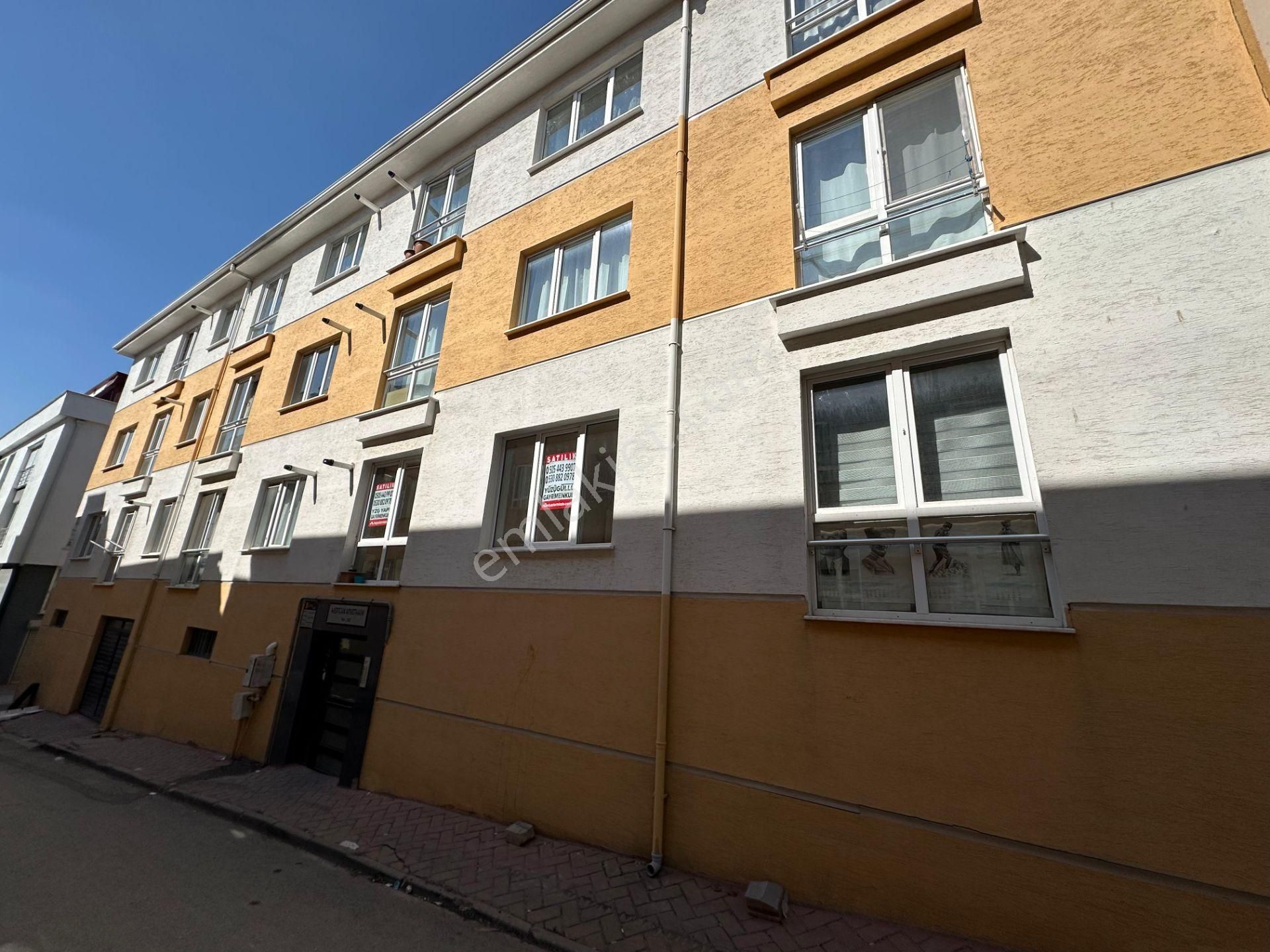 Yzg Den Büyükdere Mh.kaplanlı Caddesine Komşu
