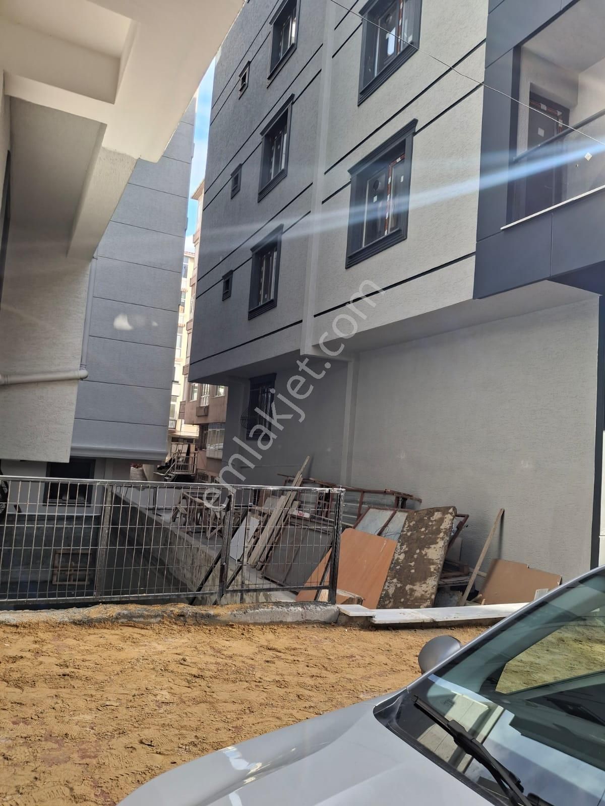 Dekoryapim Emlak Bahçelievler S.paşa 2+1 Satılık Daire Y.giriş Yeni - Görsel 16