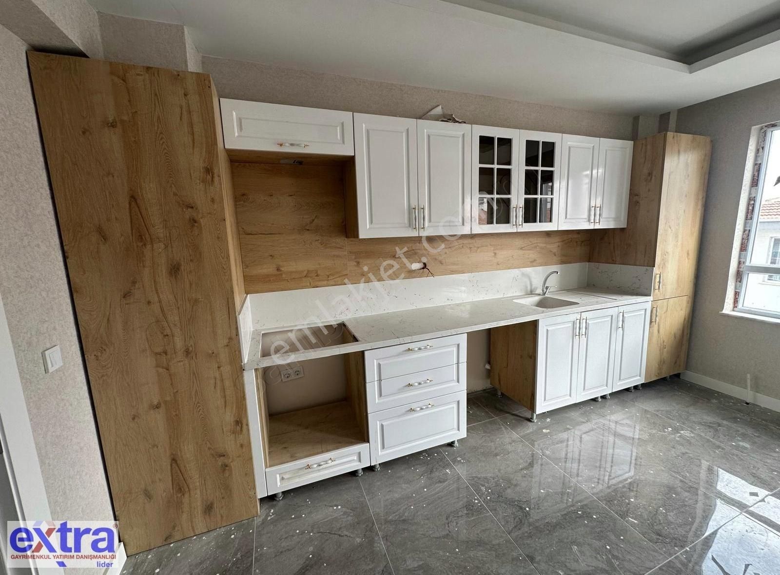 Extra Lider'den Bağlum Merkezde Sıfır Daire