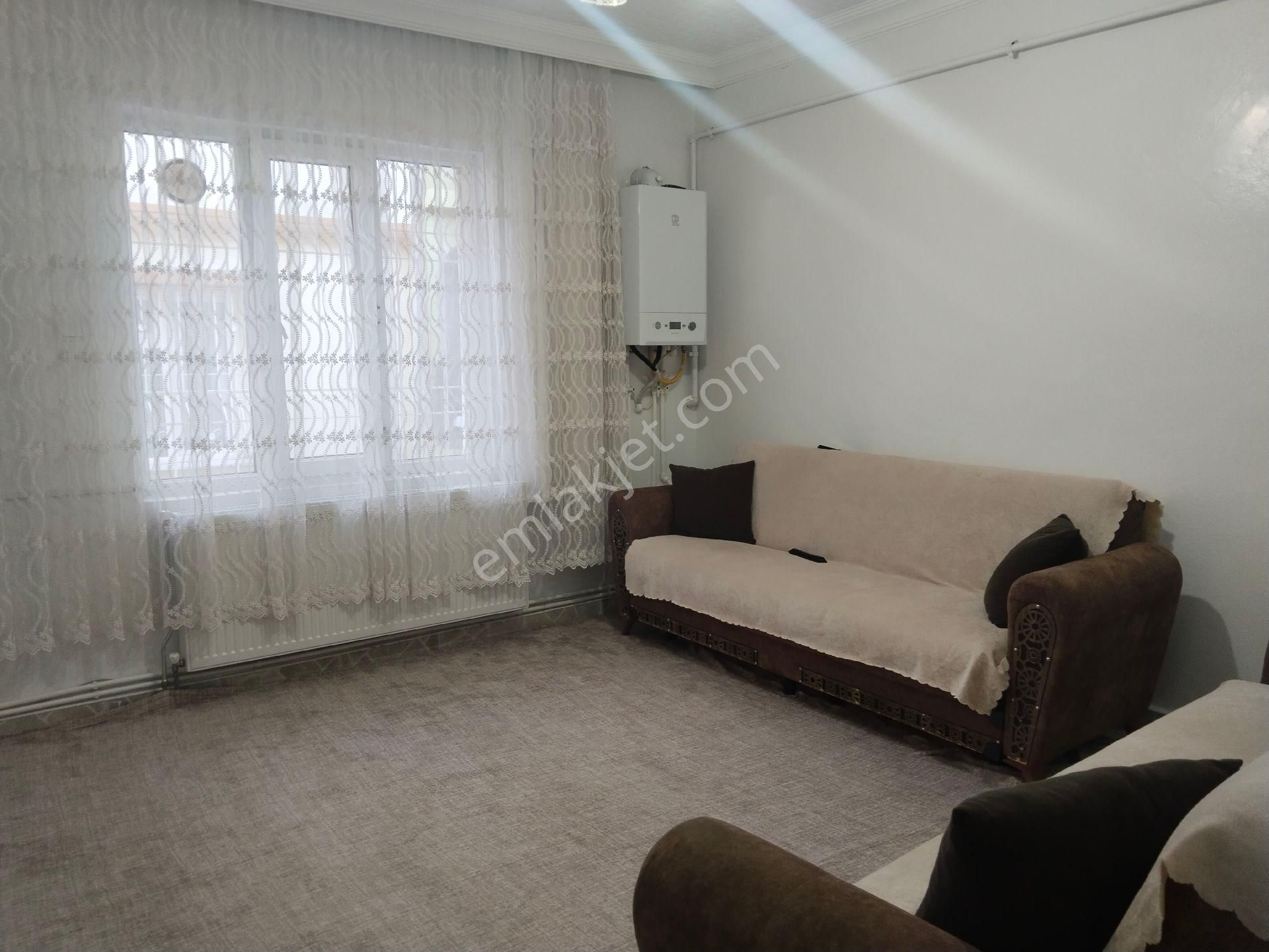 Güneşte Satlik İki Katlı Müstakil Ev - Görsel 5