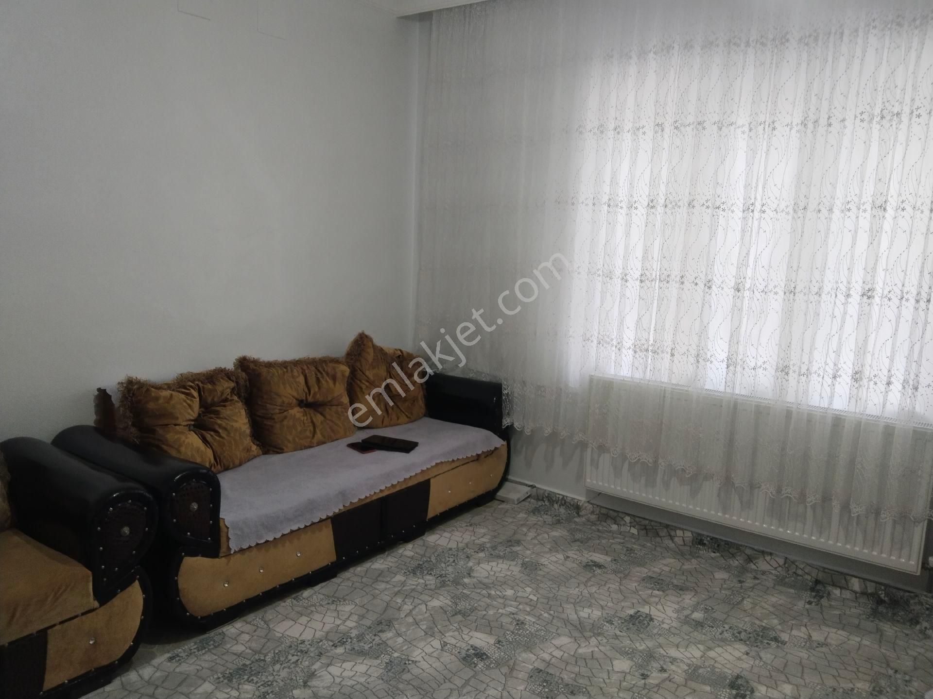 Güneşte Satlik İki Katlı Müstakil Ev - Görsel 4