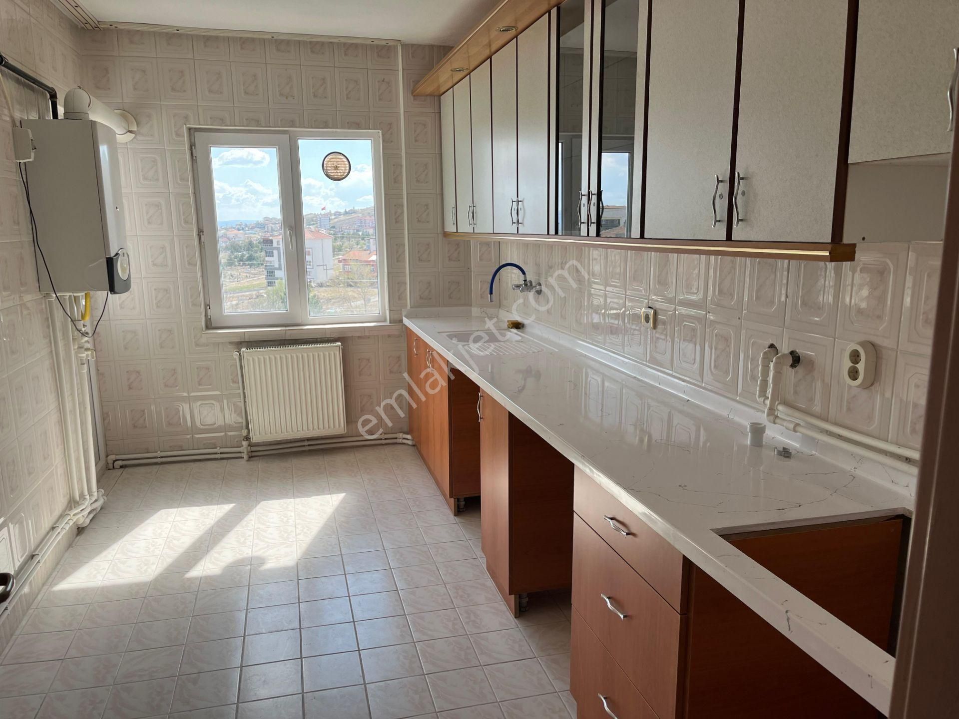 Ankara Yakacık'ta 3+1 Yapılı Daire
