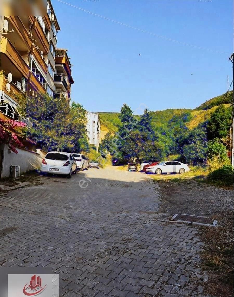 Ay Emlak'tan Çınarcık Esenköy'de Doğa Manzarlı 2+1 Daire - Görsel 3
