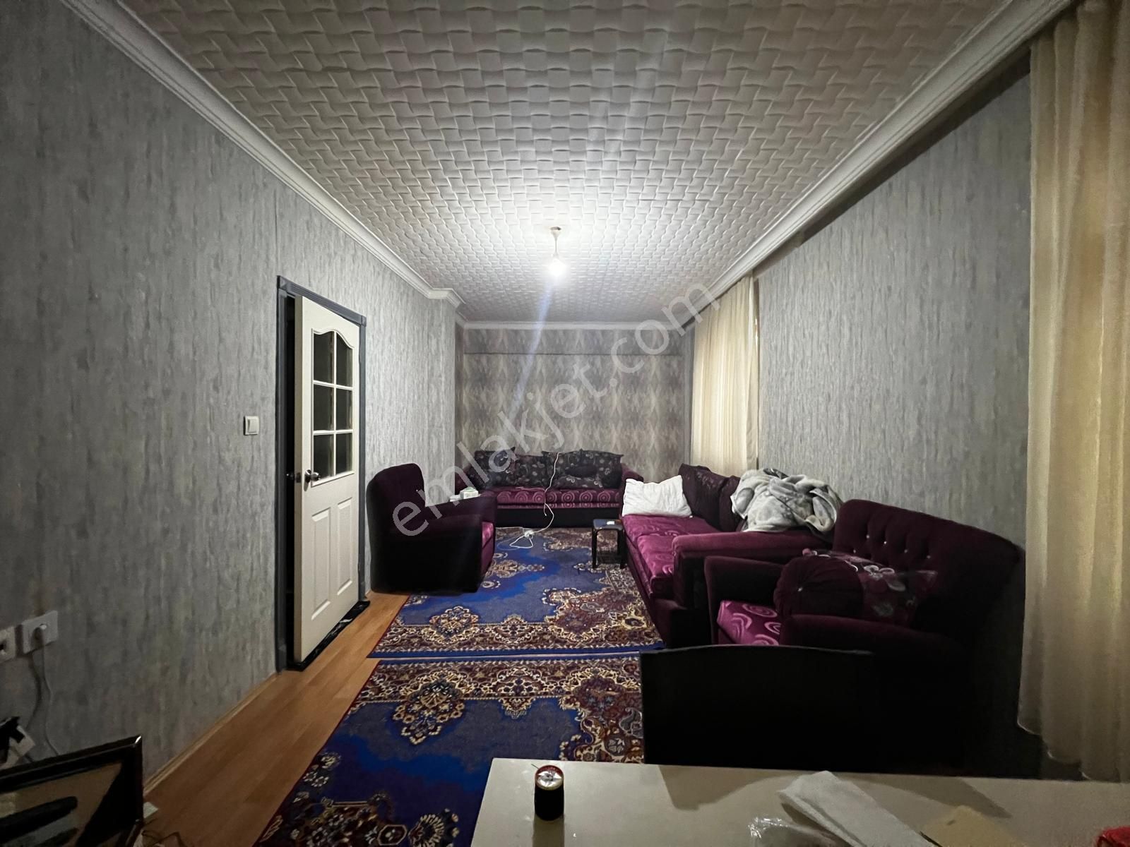 Keçiören 3+1 Kat Konumlu Altında Daire Olan Satılık Daire