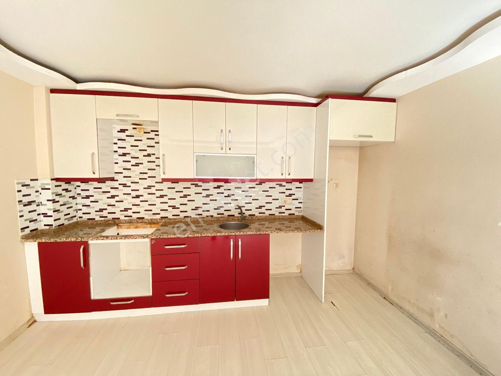 Seferihisar Ürkmezde Denize Yakın Satılık 2+1 Daire - Görsel 2