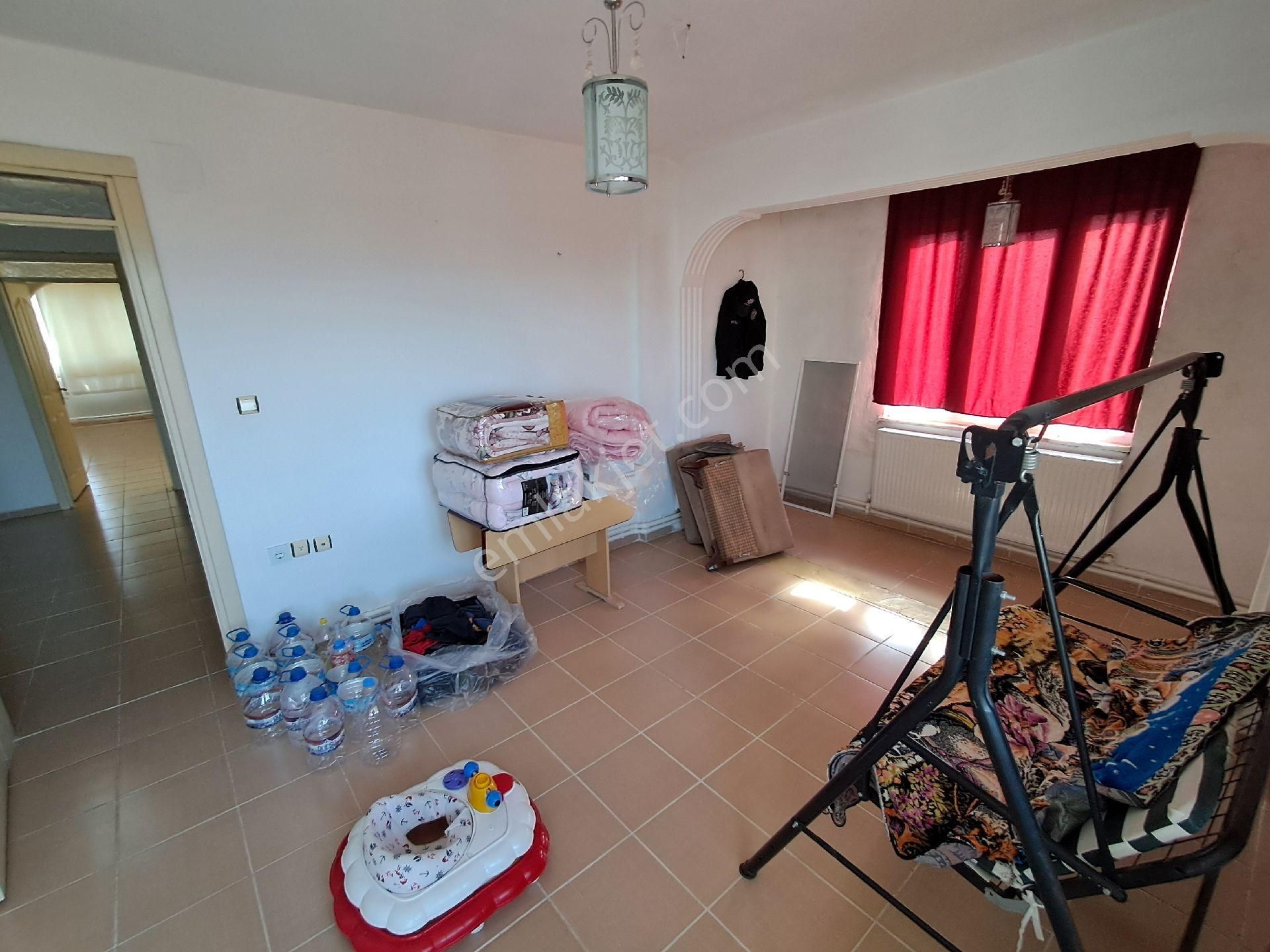 Eryılmaz Gayrimenkul'den Havran Küçükdere Köyünde 2090m2 2 Katlı Ev Ve Kurulu Satılık Çiftlik - Görsel 23