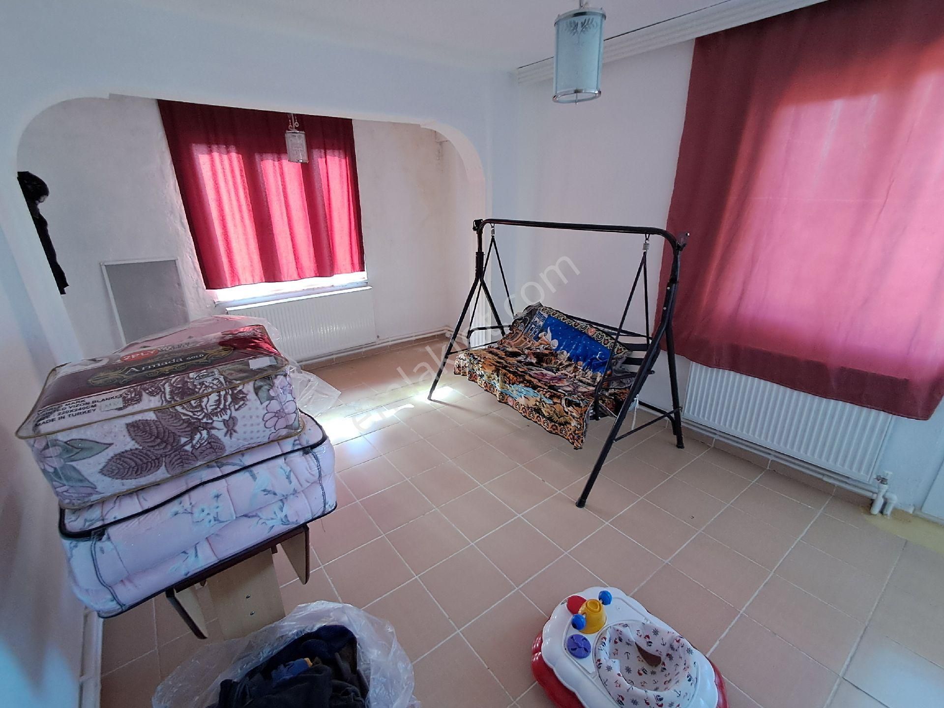 Eryılmaz Gayrimenkul'den Havran Küçükdere Köyünde 2090m2 2 Katlı Ev Ve Kurulu Satılık Çiftlik - Görsel 22