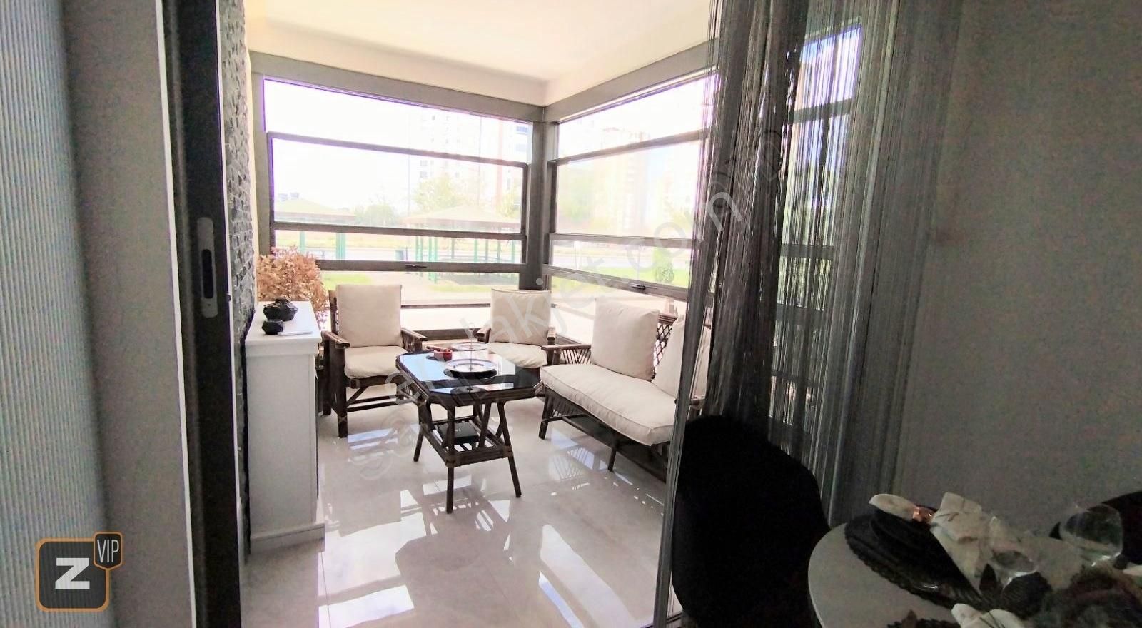 Yakut Reform Marin Projesi'nde Satılık Lüks 4+1 Daire - Görsel 5