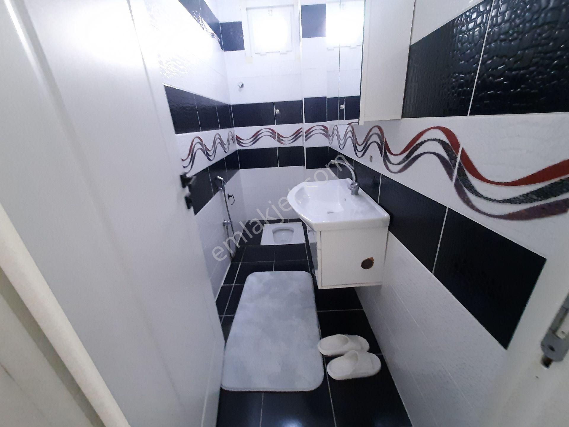 Kamilobada 400 M2 Arsalı 4+2 Satılık İki Katlı Villa - Görsel 23