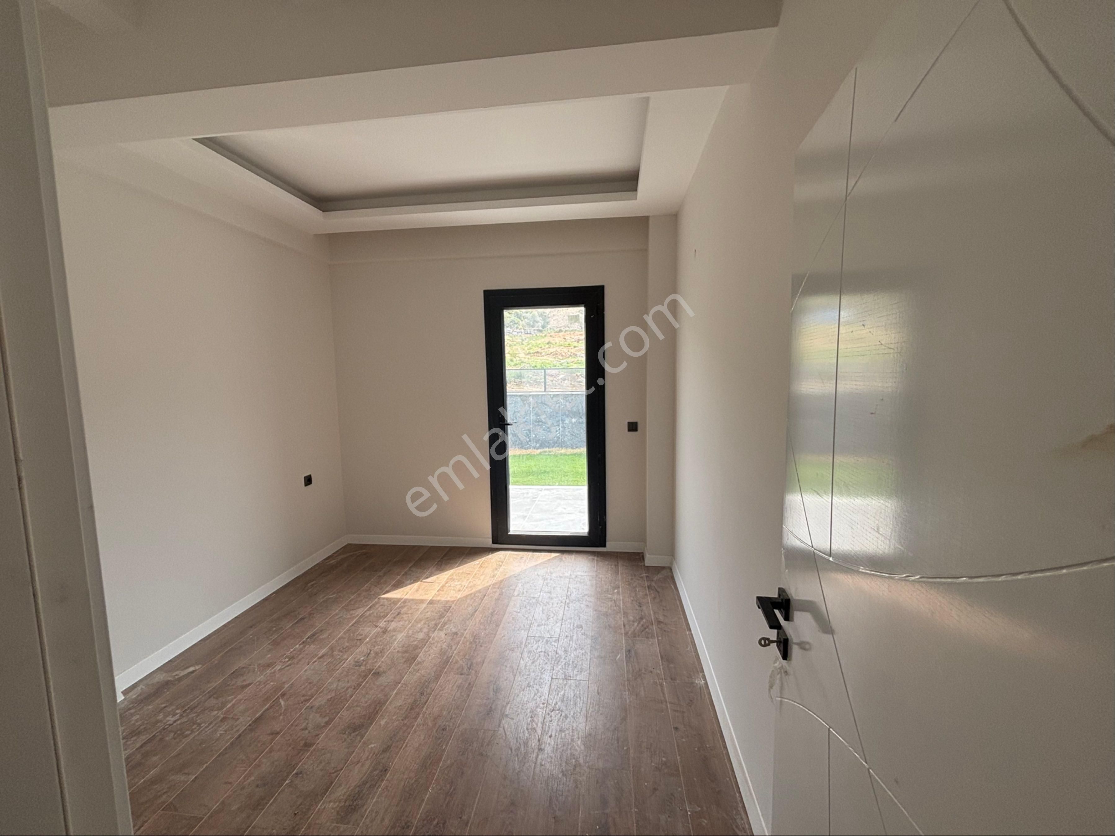 Kuşadası Değirmendere’de Satılık Geniş Bahçe Katı - Görsel 21