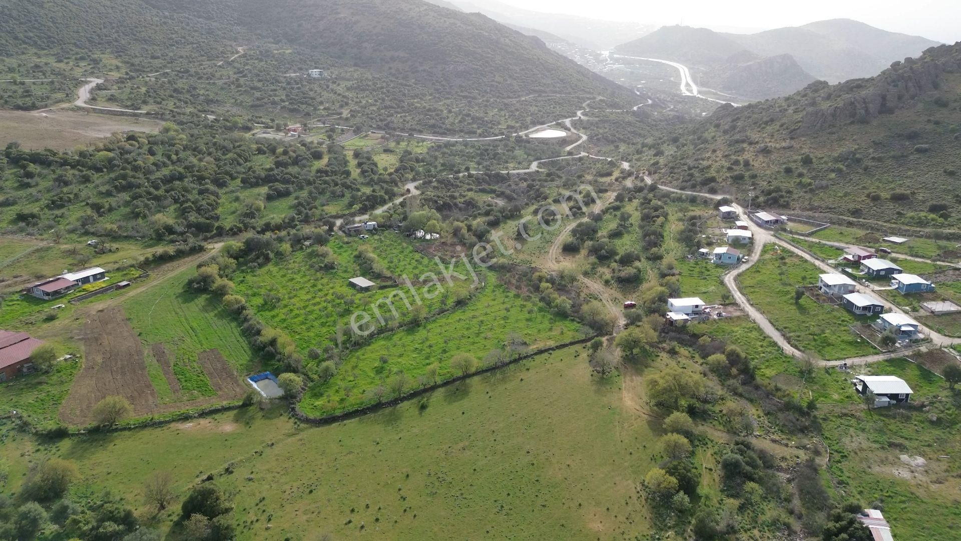 Menemen Bağcılar Mahallesi Satılık 2551 M2 Tarla - Görsel 4