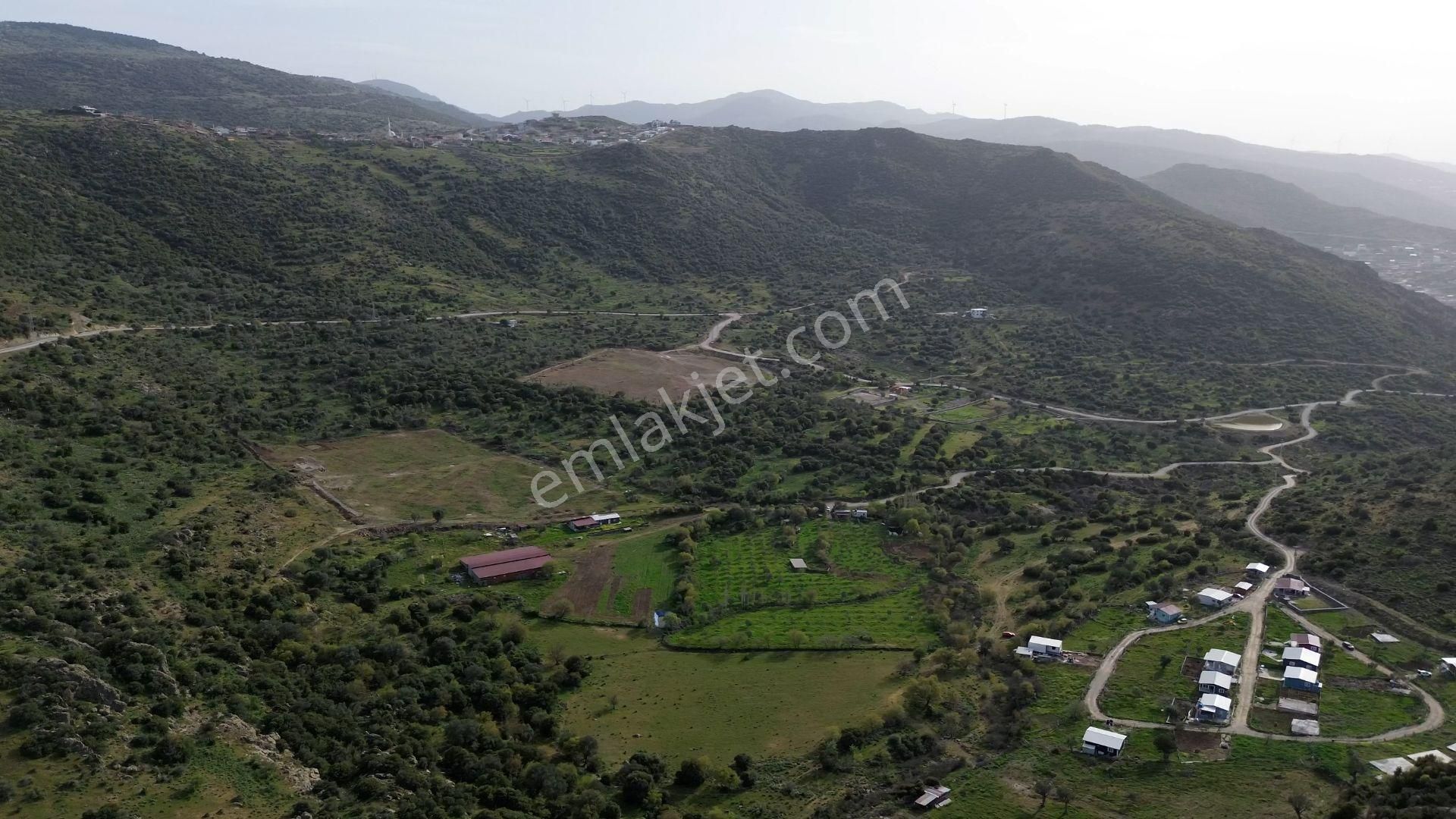 Menemen Bağcılar Mahallesi Satılık 2551 M2 Tarla - Görsel 12