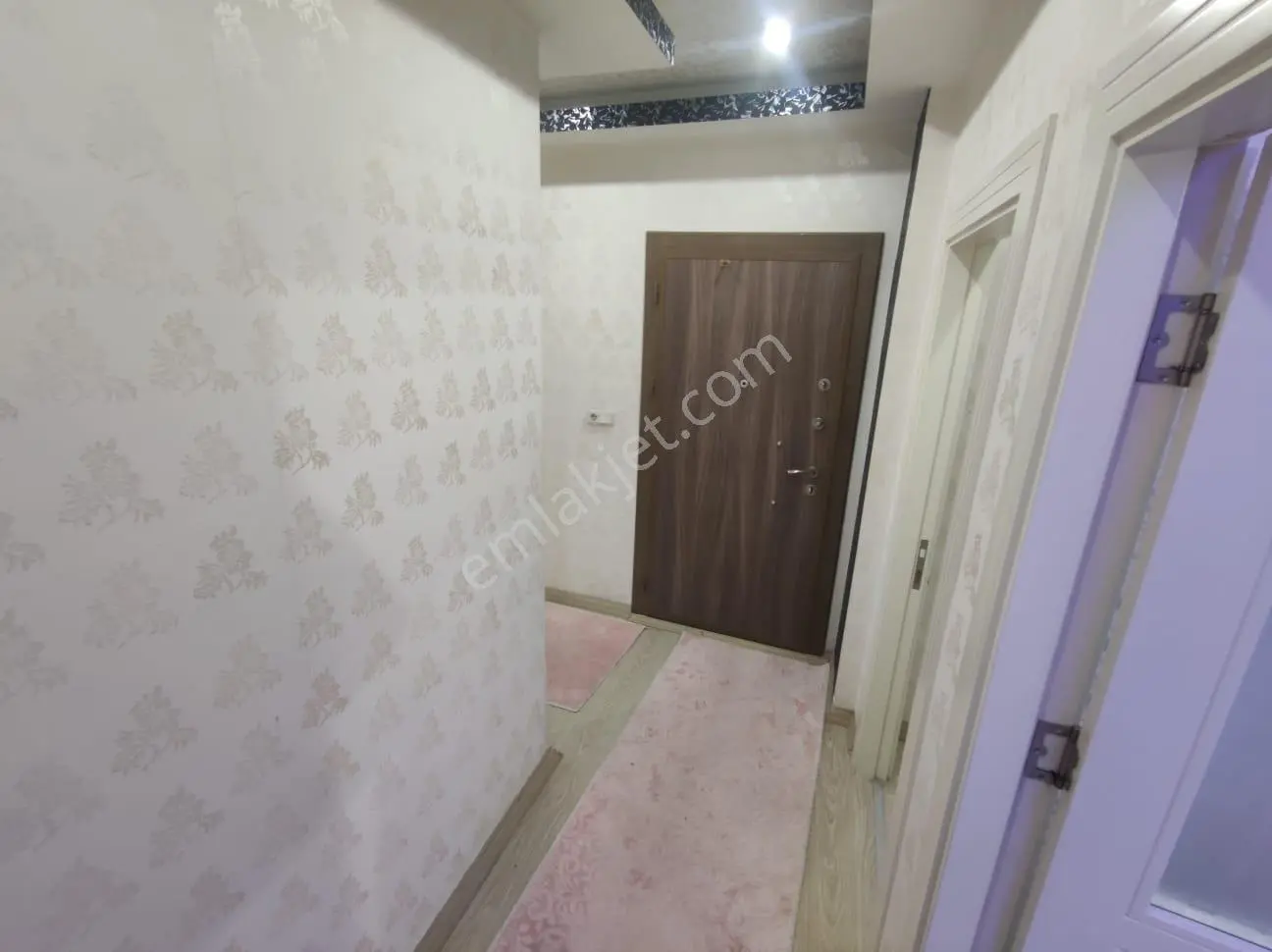 Antalya Kepez Şafakta Kiralık 1+1 Eşyalı 120m2 Lüks Çatı Katı Daire No.20442​ - Görsel 3