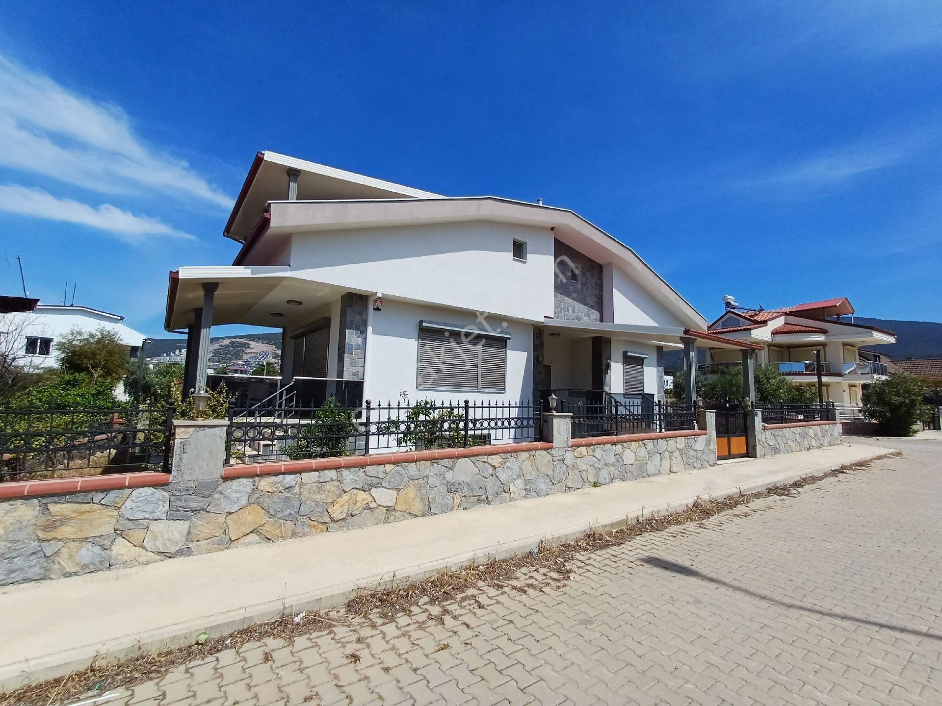 Didim Akbük’te Denize Çok Yakın Konumda 4+1 Villa - Görsel 3