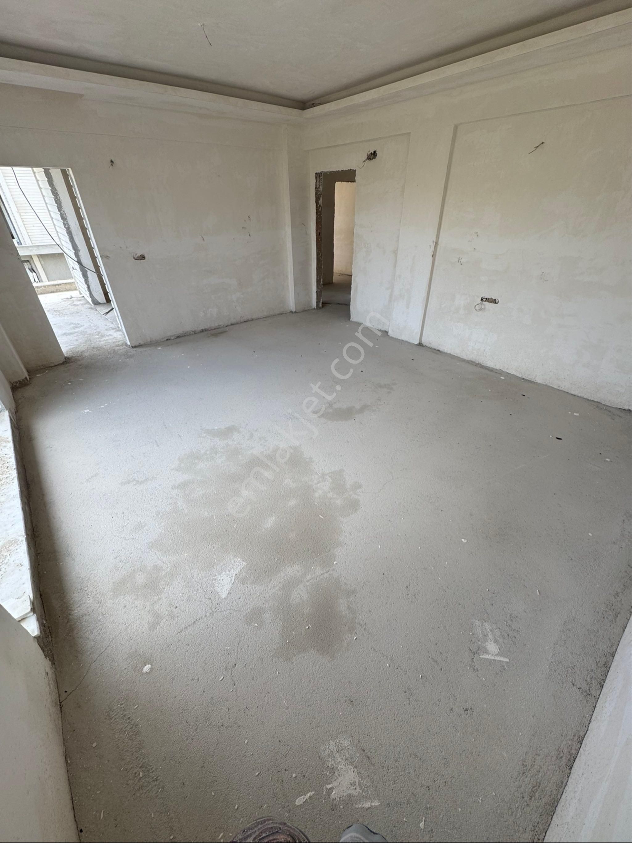 Finike Kum Mahallesinde 100 M2 Hem Yatırımlık Hem Oturumluk Lüx Daireler - Görsel 3