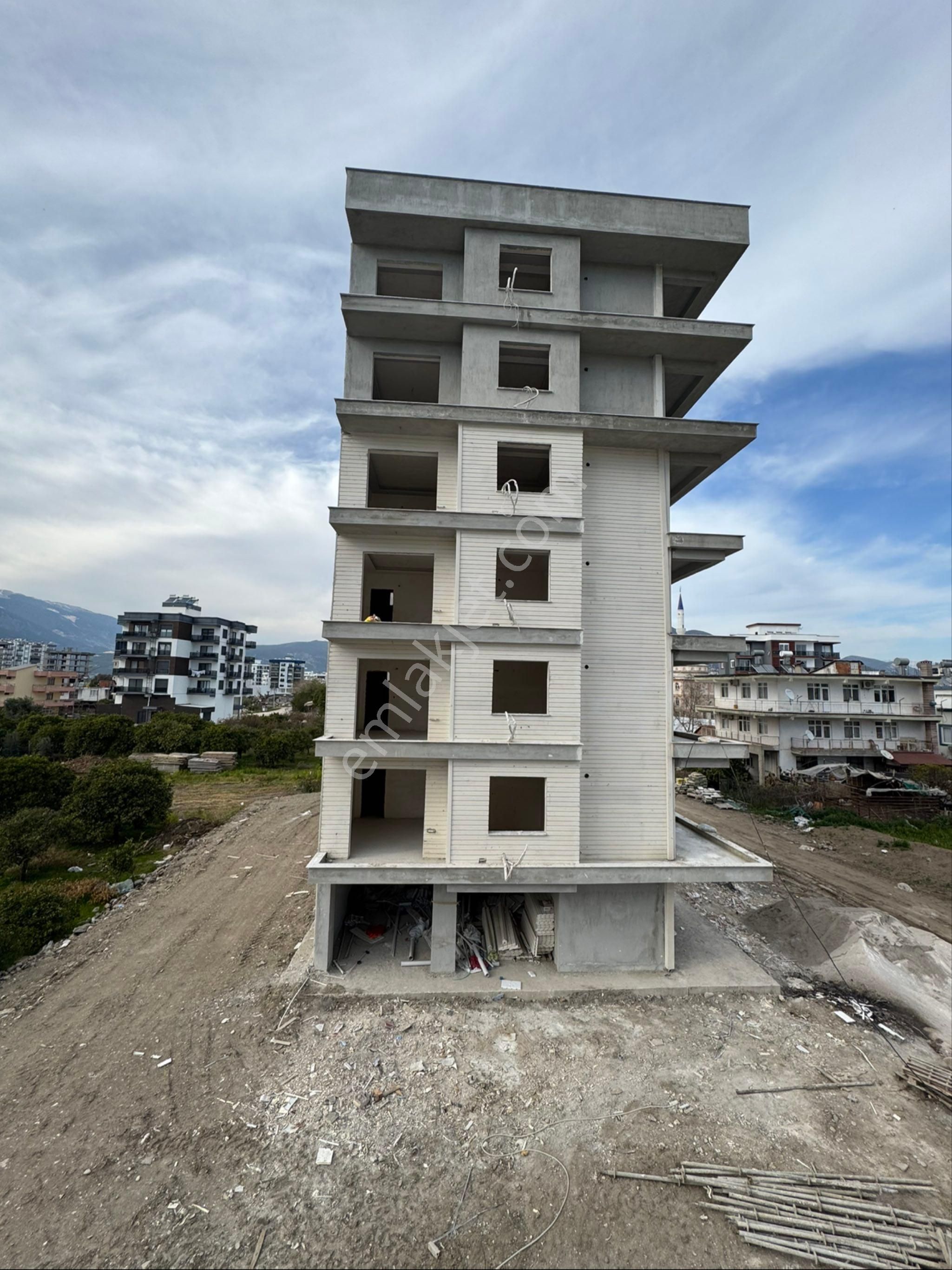 Finike Kum Mahallesinde 100 M2 Hem Yatırımlık Hem Oturumluk Lüx Daireler - Görsel 13