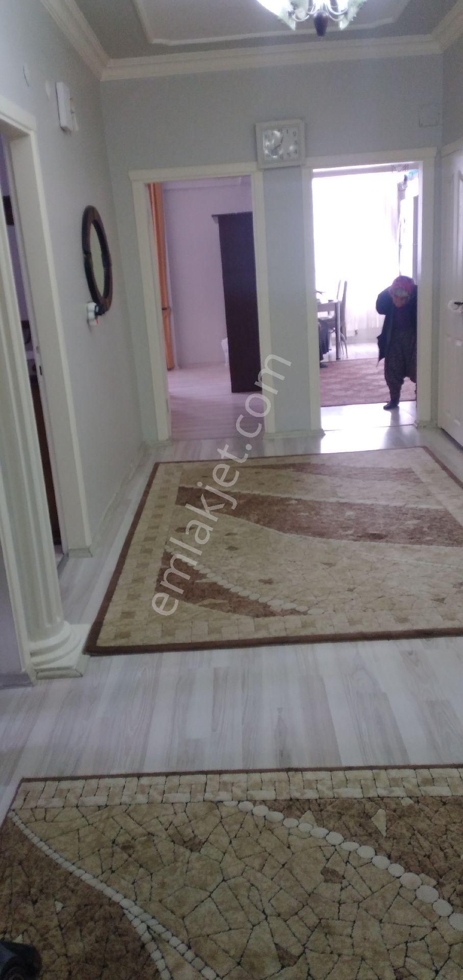 Efendibey Mahallesi'nde 3+1 Merkezi Yakıtlı 2 Kat Satılık Daire - Görsel 5