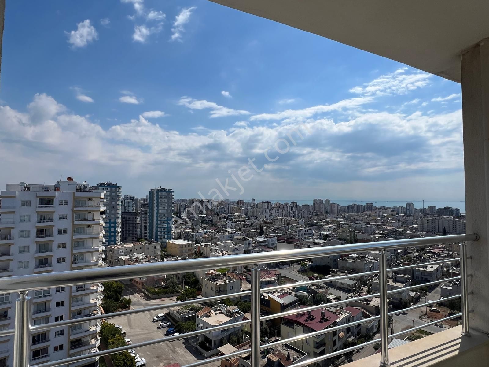 Batıkent Mahallesinde Deniz Ve Dağ Manzaralı Ultra Lüks 3+1 Satılık Daire - Görsel 6
