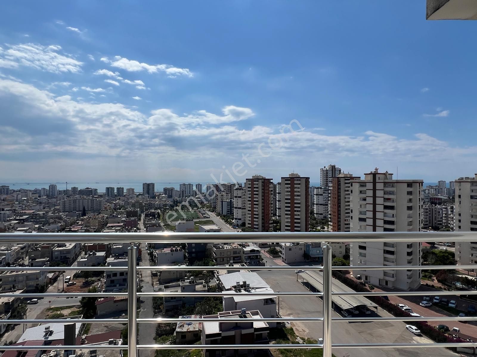 Batıkent Mahallesinde Deniz Ve Dağ Manzaralı Ultra Lüks 3+1 Satılık Daire - Görsel 5