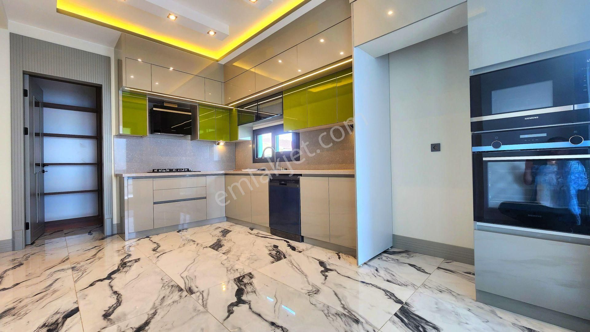 Gümüşden Zeytinlide Ultra Lüks Özel Tasarımlı Enfes 5+1 Müstakil - Görsel 35