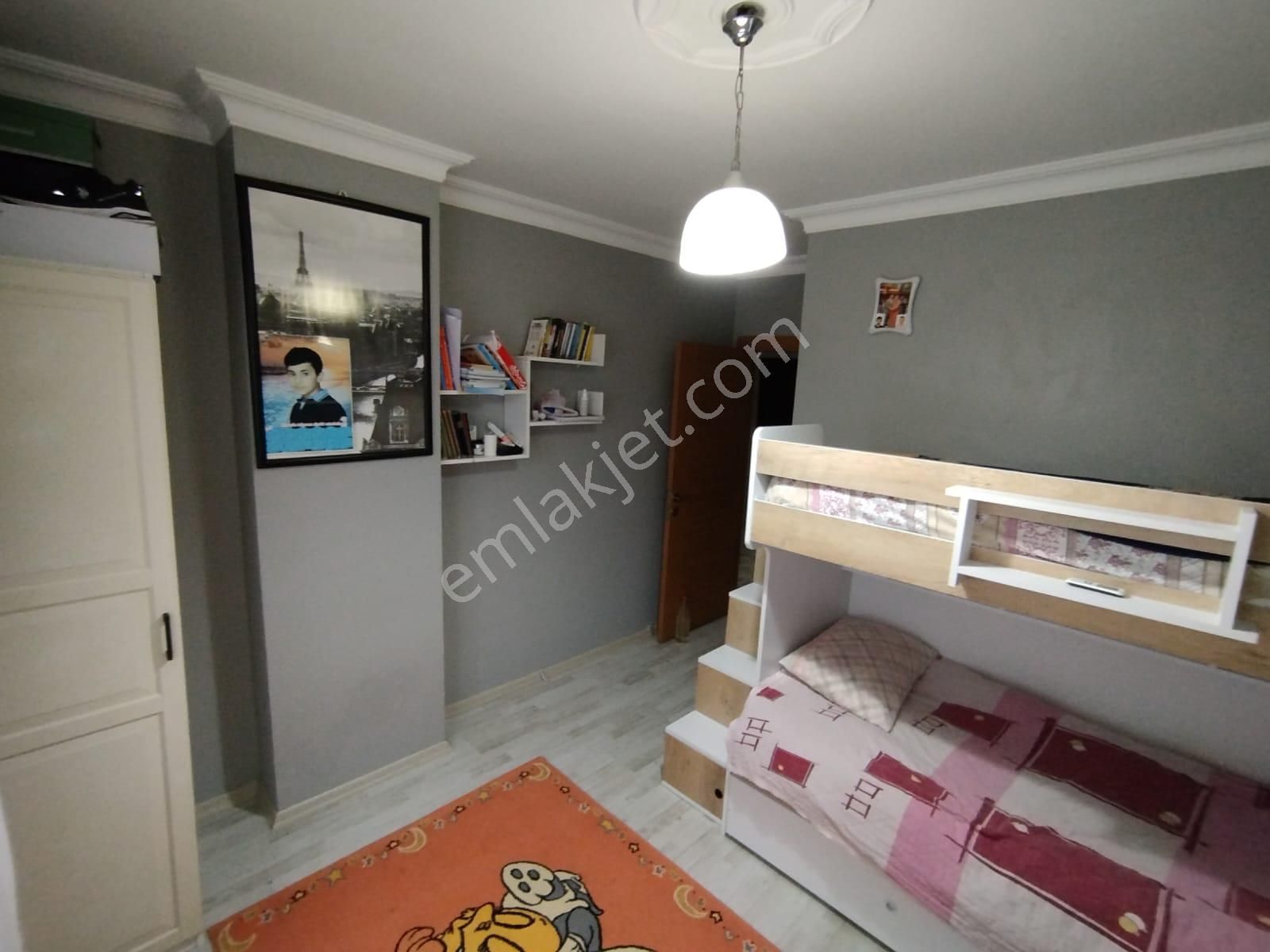 Sancaktepe De Satılık 8+3 Daire - Görsel 8