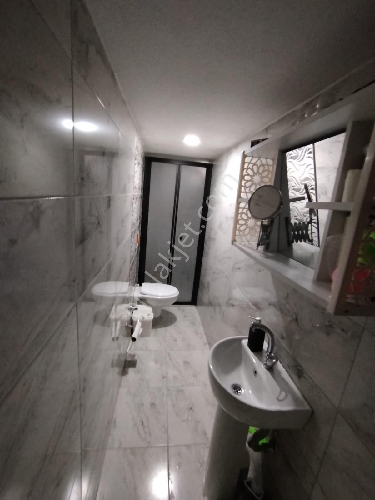 Sancaktepe De Satılık 8+3 Daire - Görsel 14