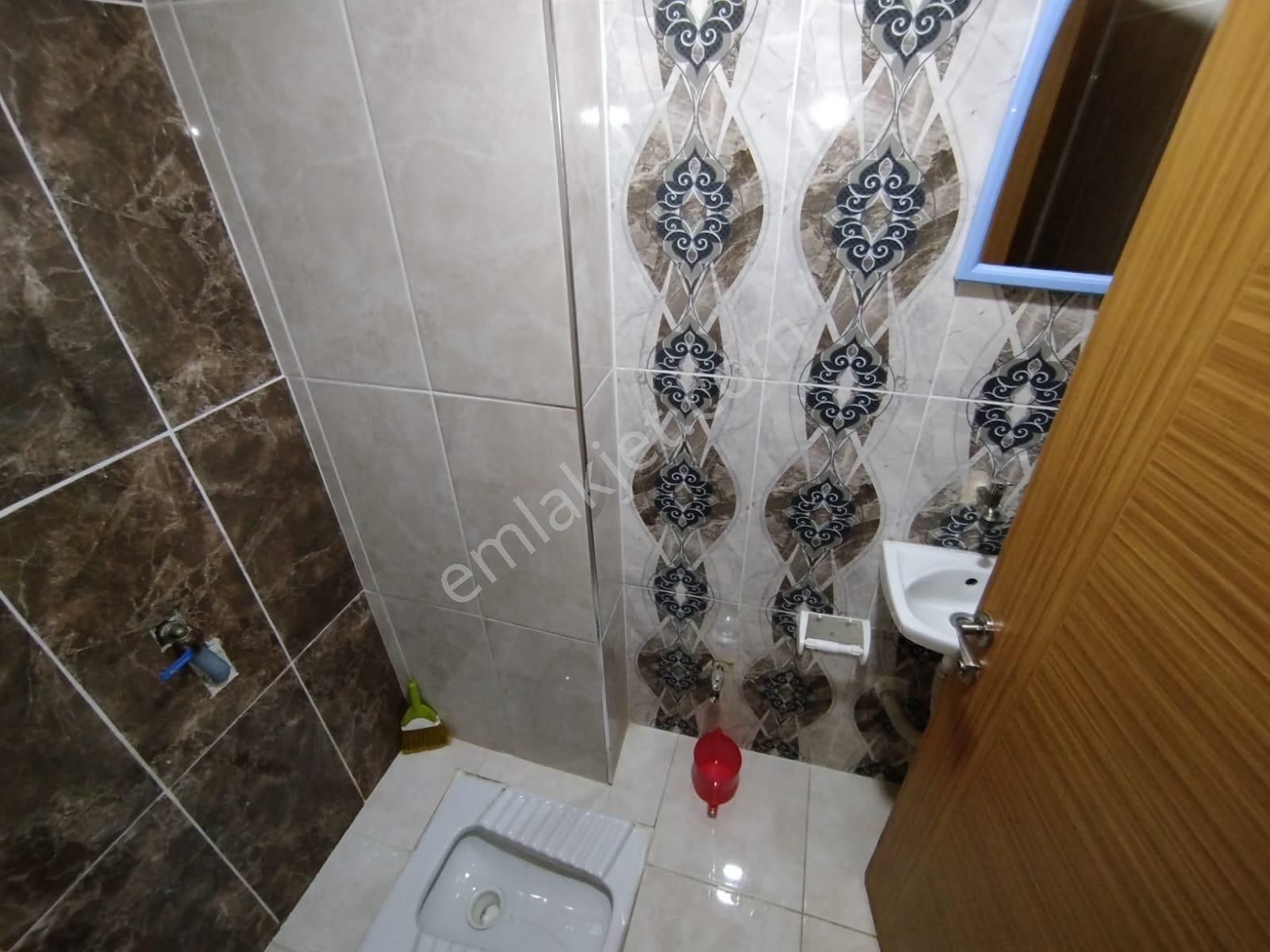 Sancaktepe De Satılık 8+3 Daire - Görsel 15