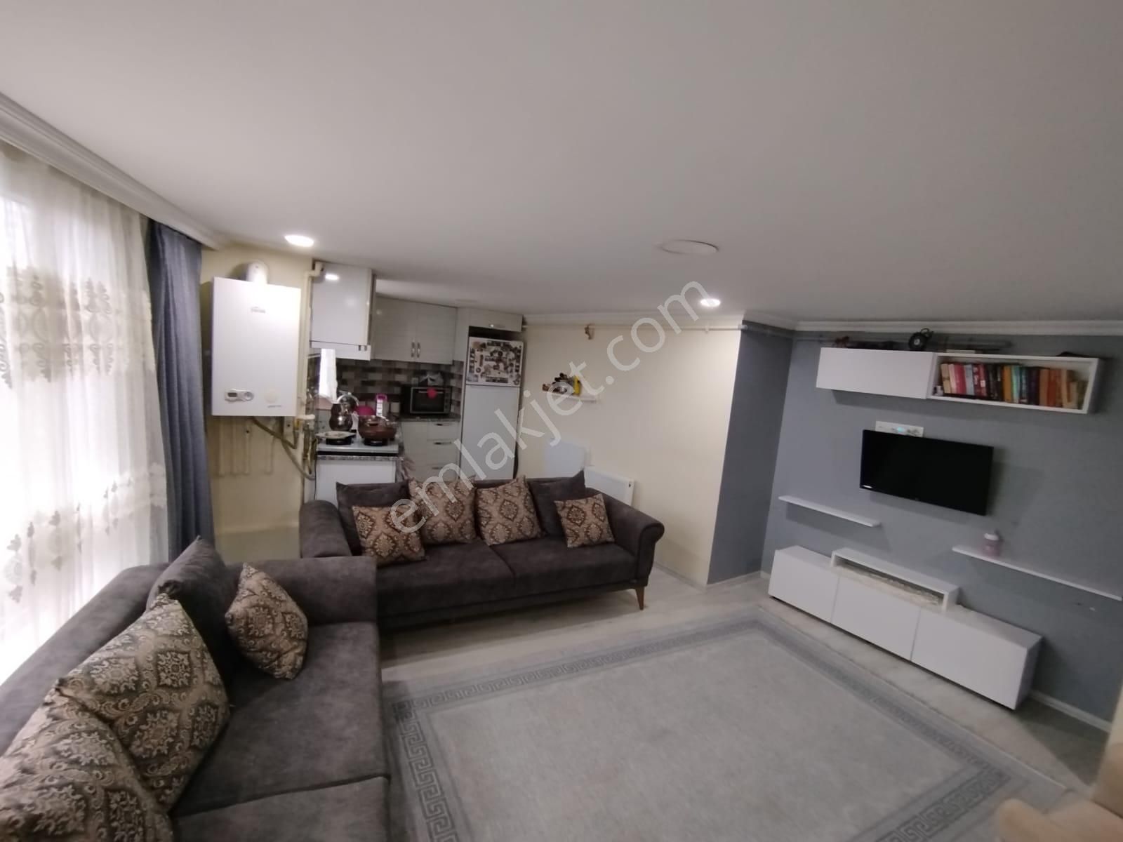 Sancaktepe De Satılık 8+3 Daire - Görsel 5