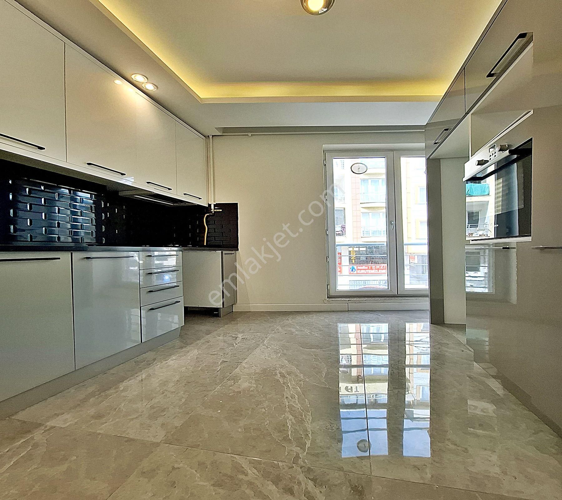 Hanev İnş'tan Metrobüse 5 Dk Mesafede 2+1 Ful Lüx Dekorlu Arakat - Görsel 16