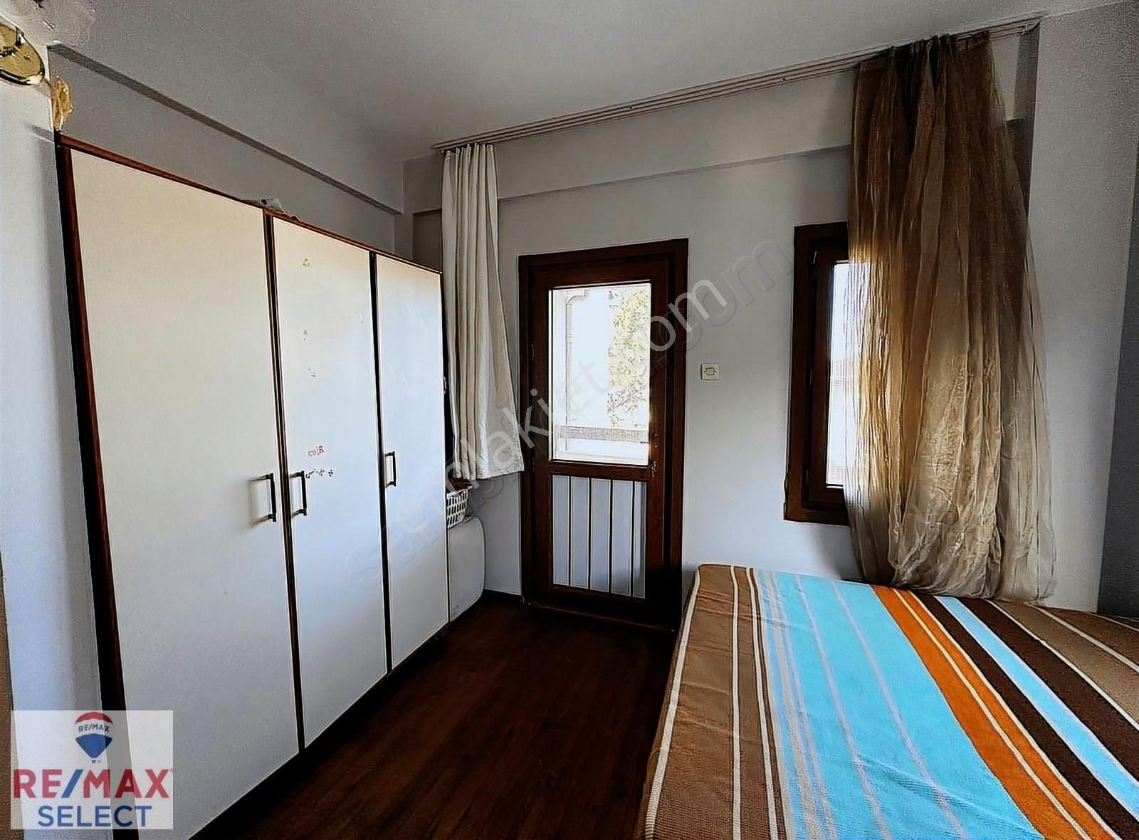 Tekirdağ Yenice Denize Sıfır Havuzlu Sitede Eşyalı Satılık Villa - Görsel 12