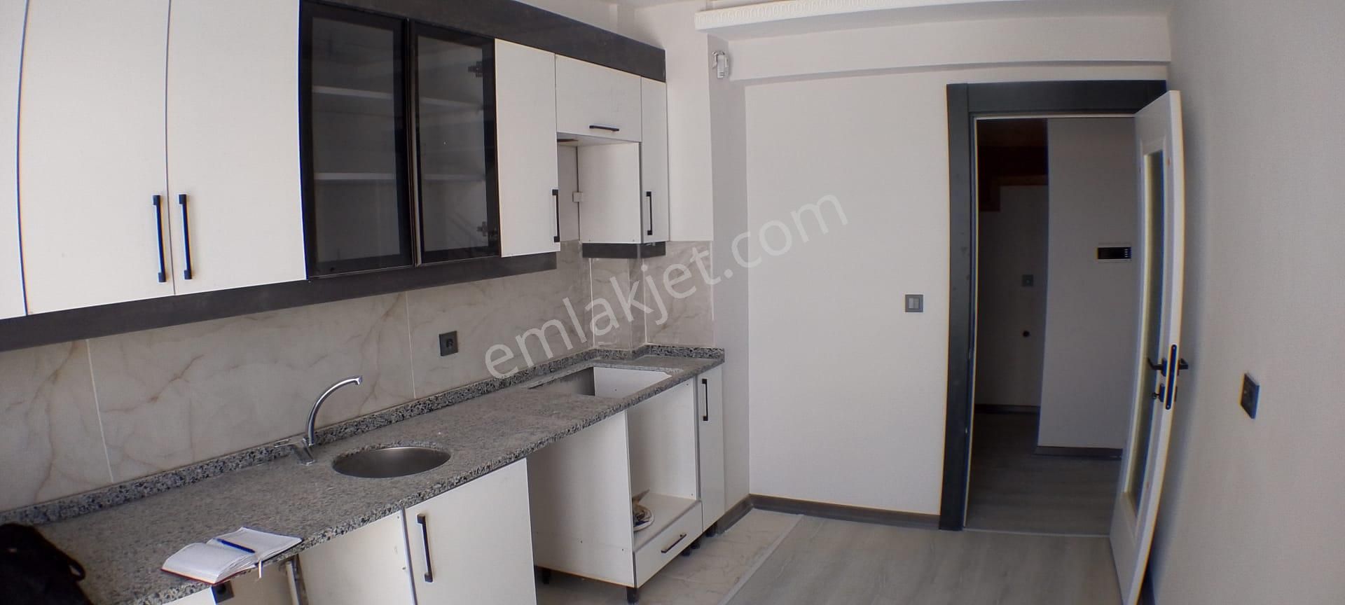 4+1 Satılık Dublex Kat 3 Teraslı Ankara Manzaralı