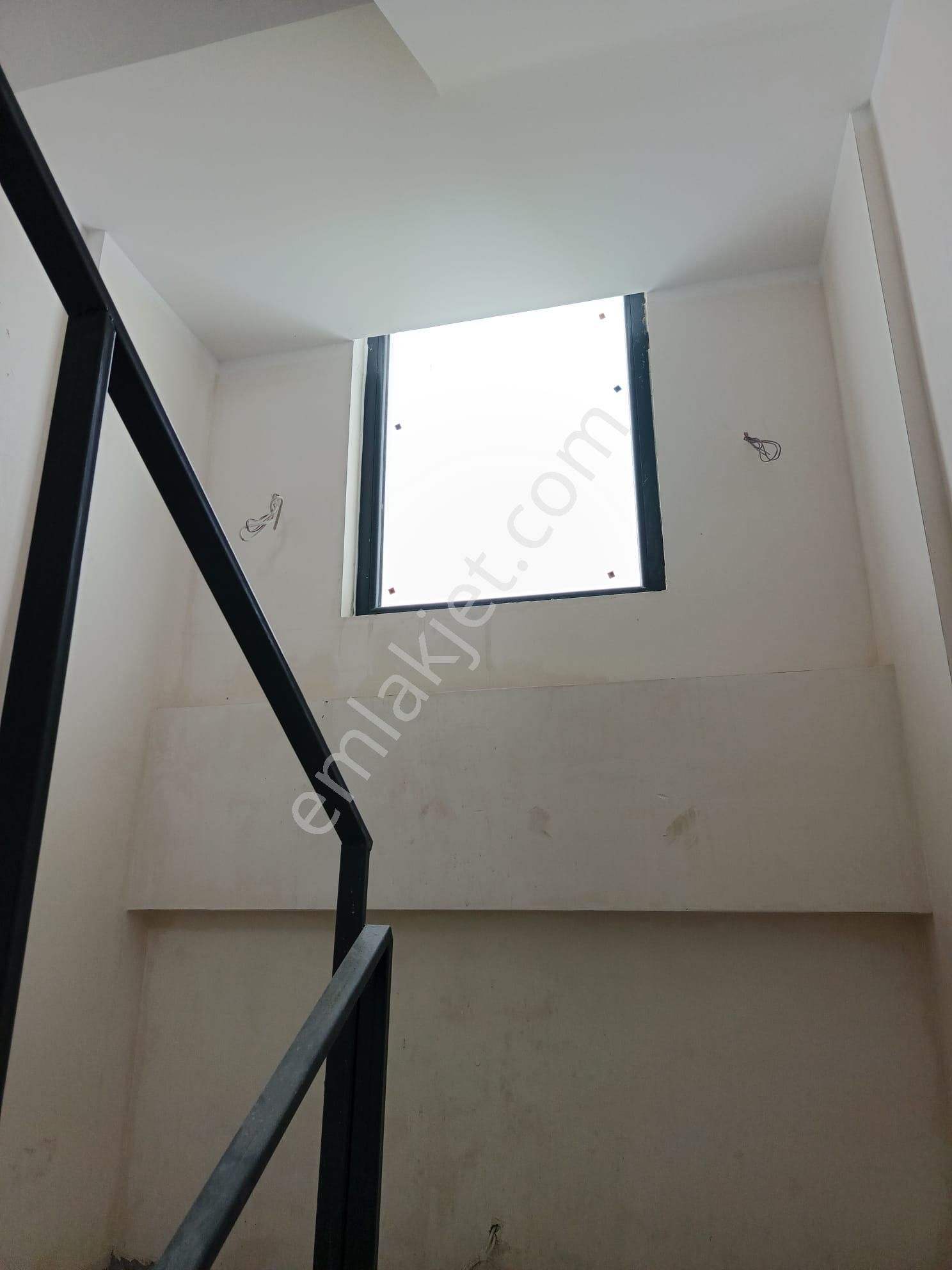 Stop’tan Babataşı’nda Satılık Havuzlu Lüks Tripleks Müstakil Villa - Görsel 17