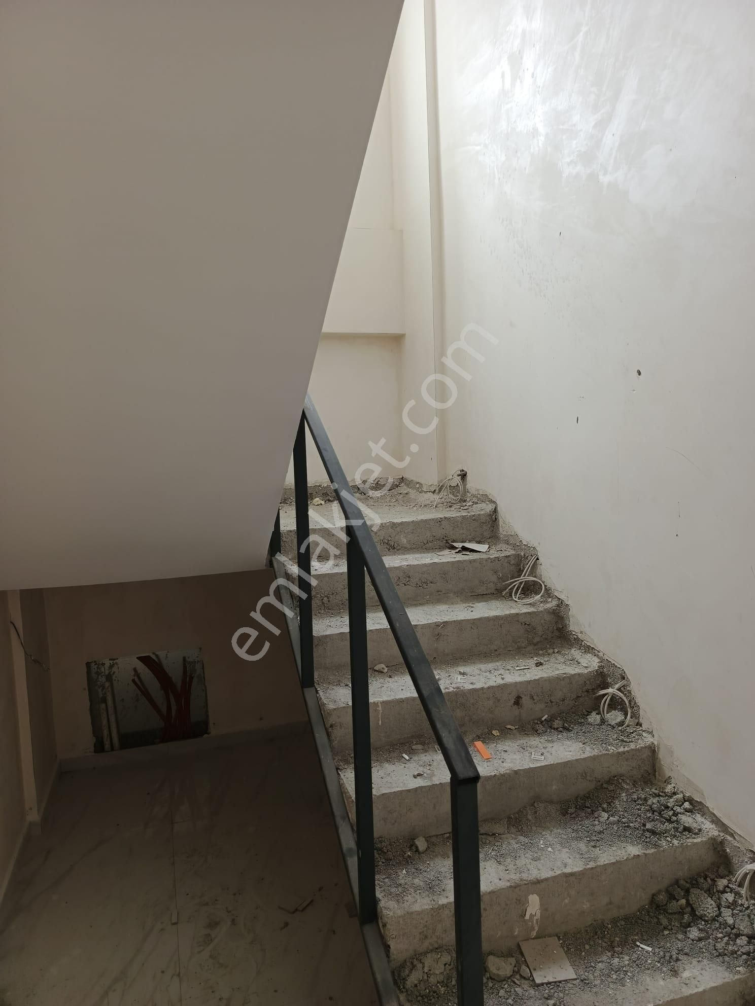 Stop’tan Babataşı’nda Satılık Havuzlu Lüks Tripleks Müstakil Villa - Görsel 15