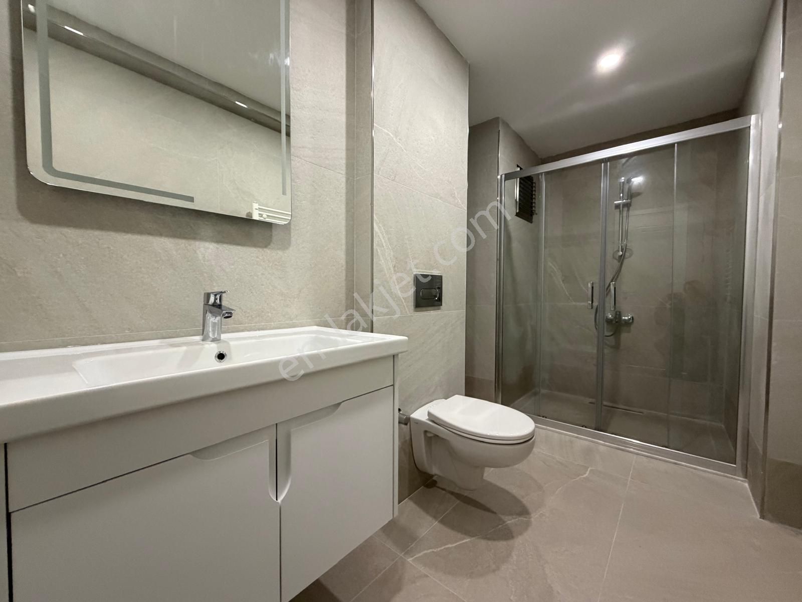 Bahçelievler Merkezde 5+2 Eşsiz Terasıyla Oturuma Hazır Dublex - Görsel 18